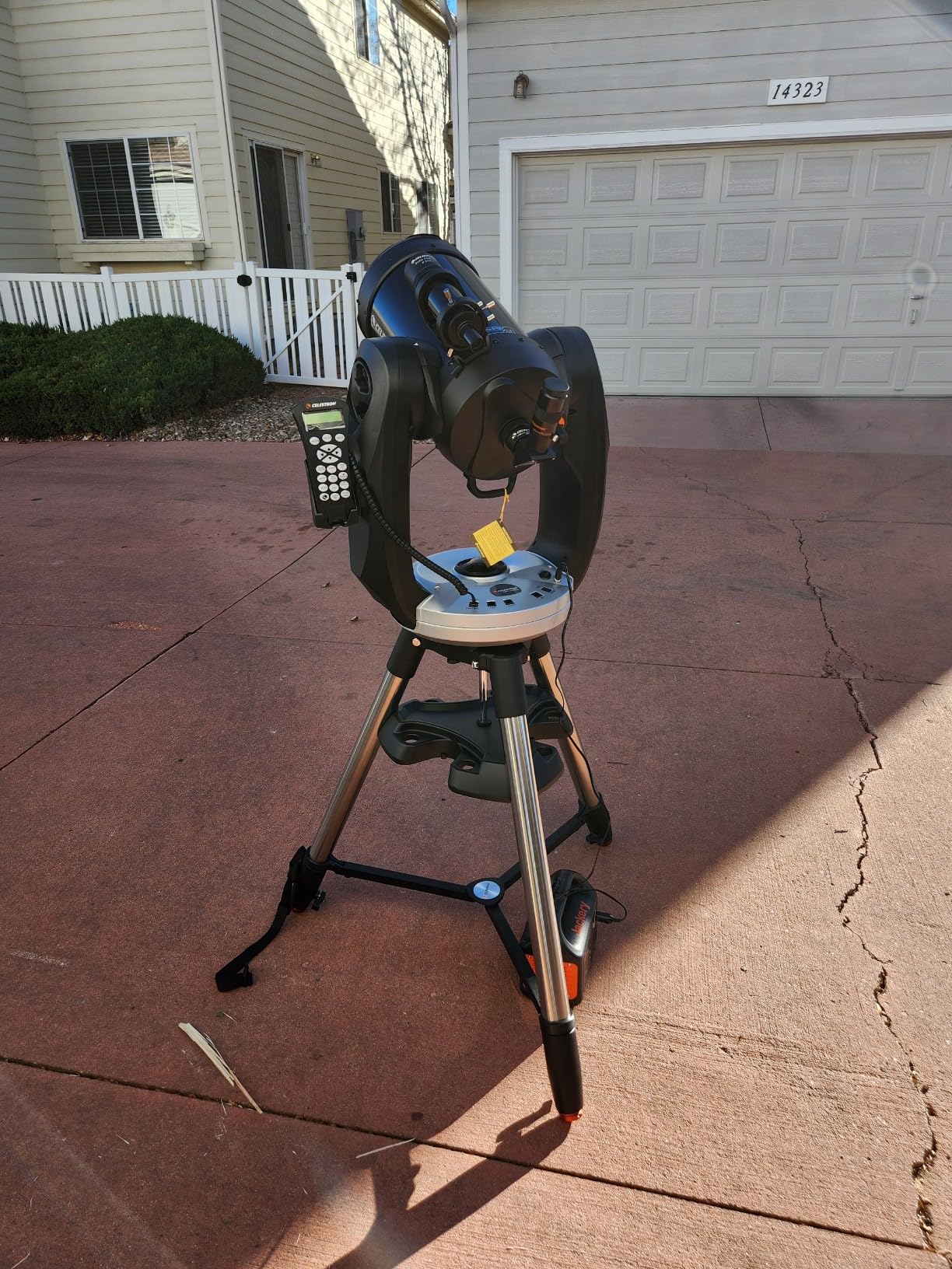Celestron CPC 800 XLT Computerized Telescope w/Tube and Tripod customer photo 2