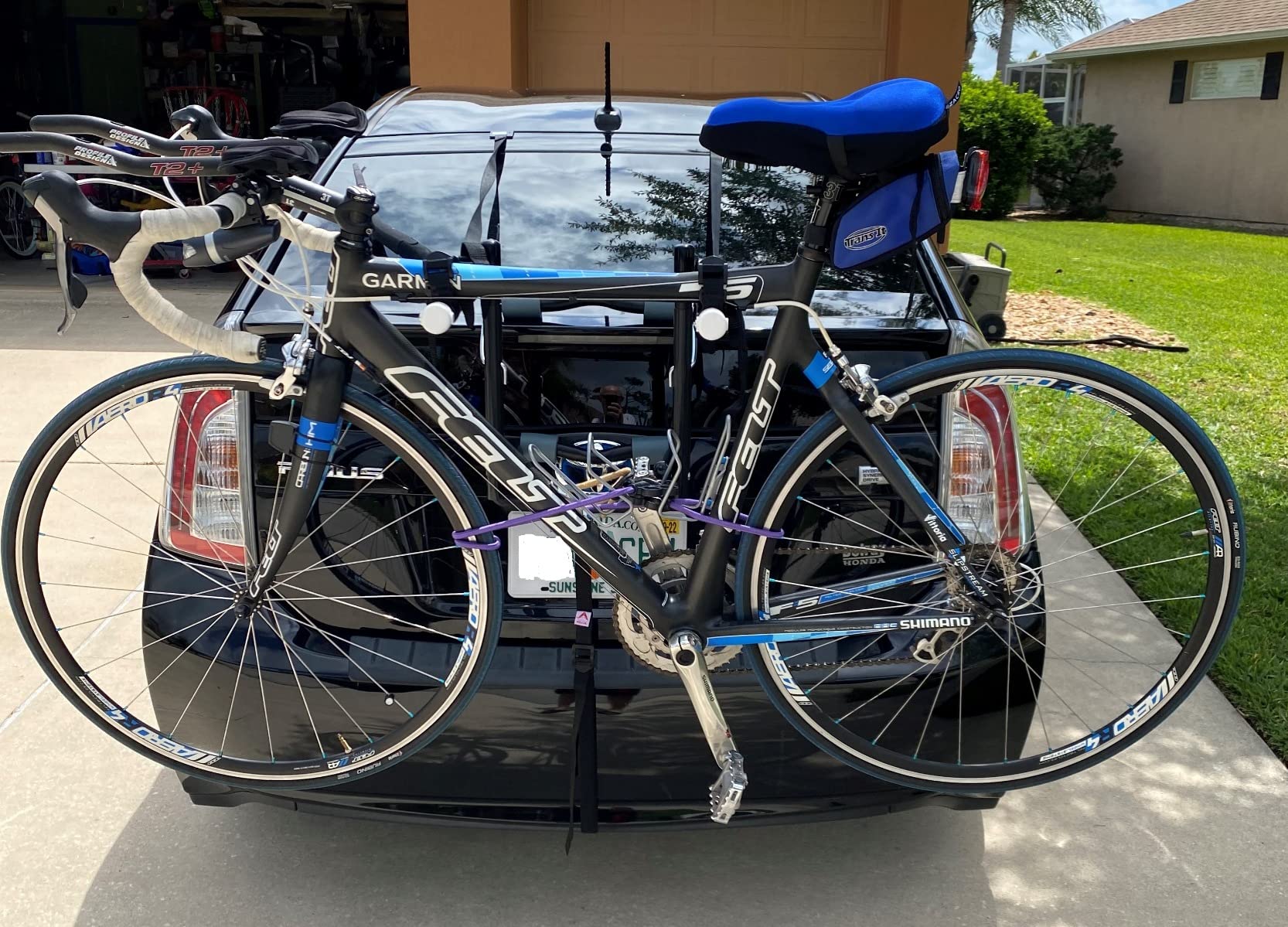 Allen Deluxe 3-Bike Trunk Mount Rack, Blk/ Silver customer photo 1