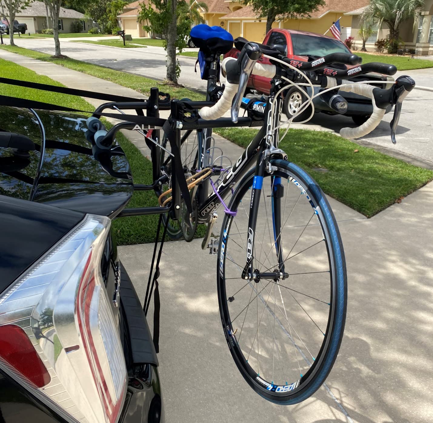 Allen Deluxe 3-Bike Trunk Mount Rack, Blk/ Silver customer photo 2