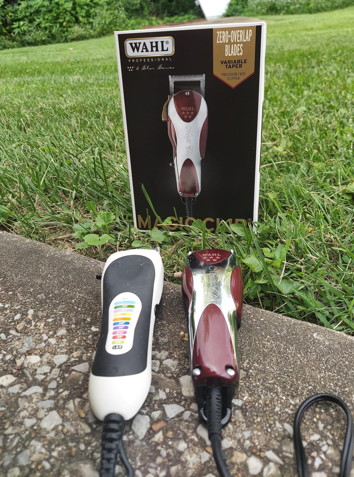 Wahl Professional 5 Star Series Magic Clip Precision Fade Clipper with Zero Overlap Adjustable Blades, Corded Operation, V9000 Motor, Chrome customer photo 1