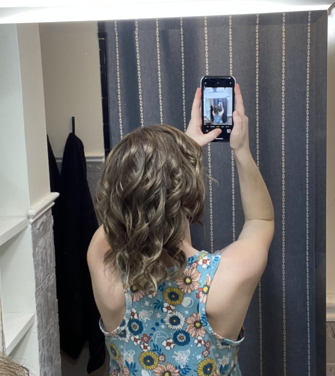 Chi Air Ca1035 Texture Tourmaline Ceramic Curling Iron 1 1/2 Inch, Onyx Black customer photo 2