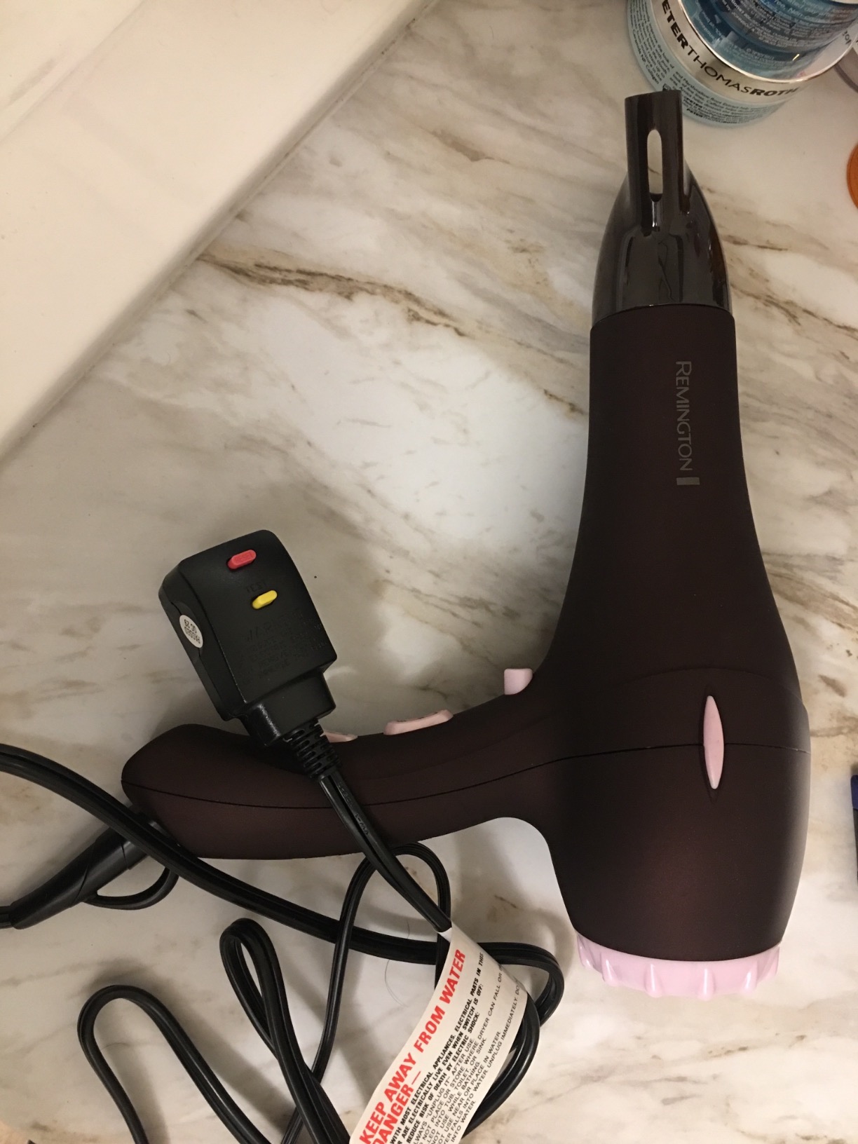 Remington Pro Pearl Ceramic Hair Dryer, 1875W, 3 Heat + 2 Speed | Professional AC Motor for Fast Drying, Cool Shot Feature, Diffuser and Concentrator Included, Pearl Ceramic for Smooth Hair customer photo 1