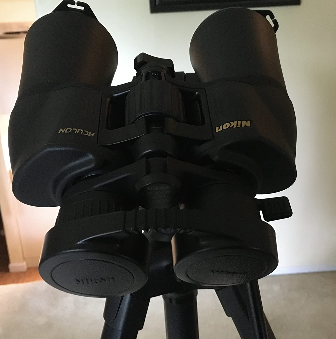 Nikon ACULON A211 10-22x50 Binocular - Multilayer coating, Porro prism Binocular with turn and slide eyecups, Tripod Adaptable - Official Nikon USA Model customer photo 1
