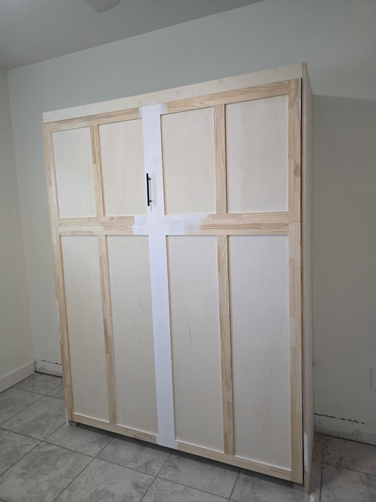 Queen Size Deluxe Murphy Bed Kit, Vertical customer photo 2