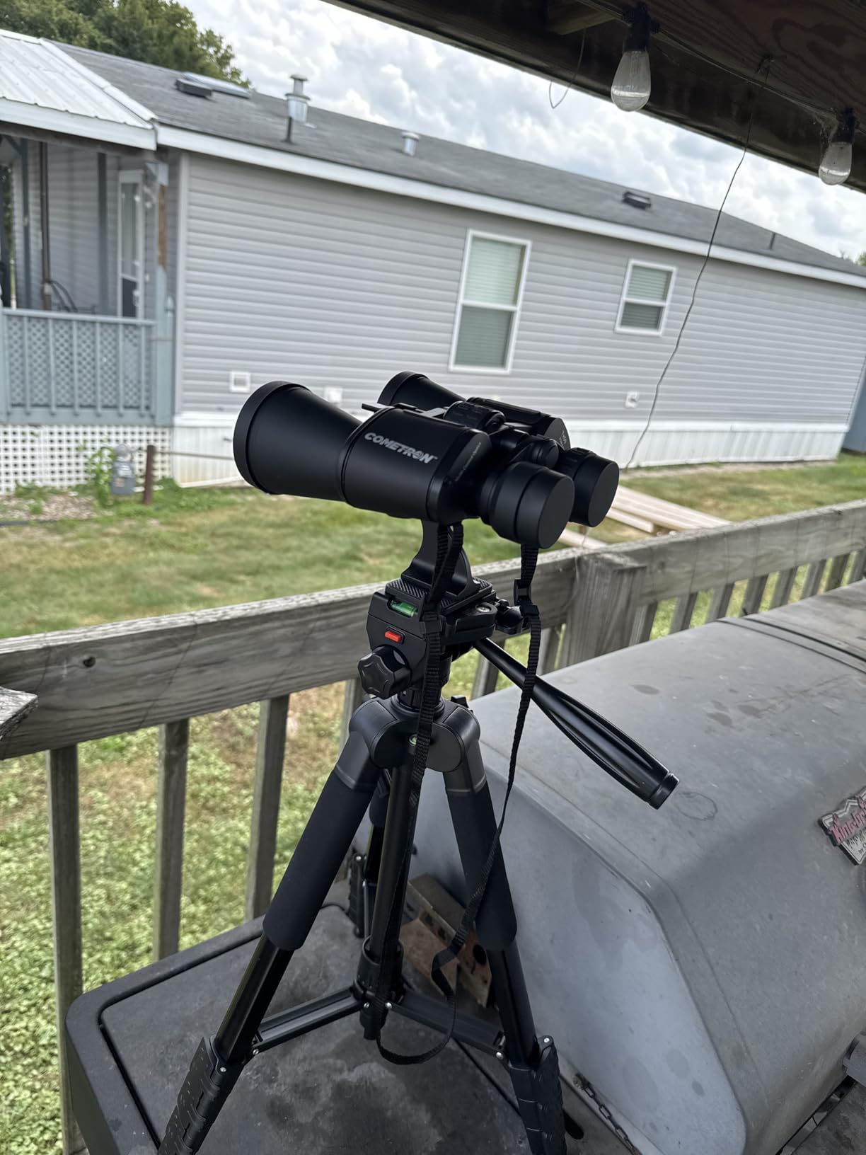 Celestron Cometron 7x50 Astronomy Binoculars - Entry-Level for Stargazing and Comet Watching - Large 50mm Objective Lenses - Wide 6.6° Field of View - Multi-Coated Optics customer photo 1