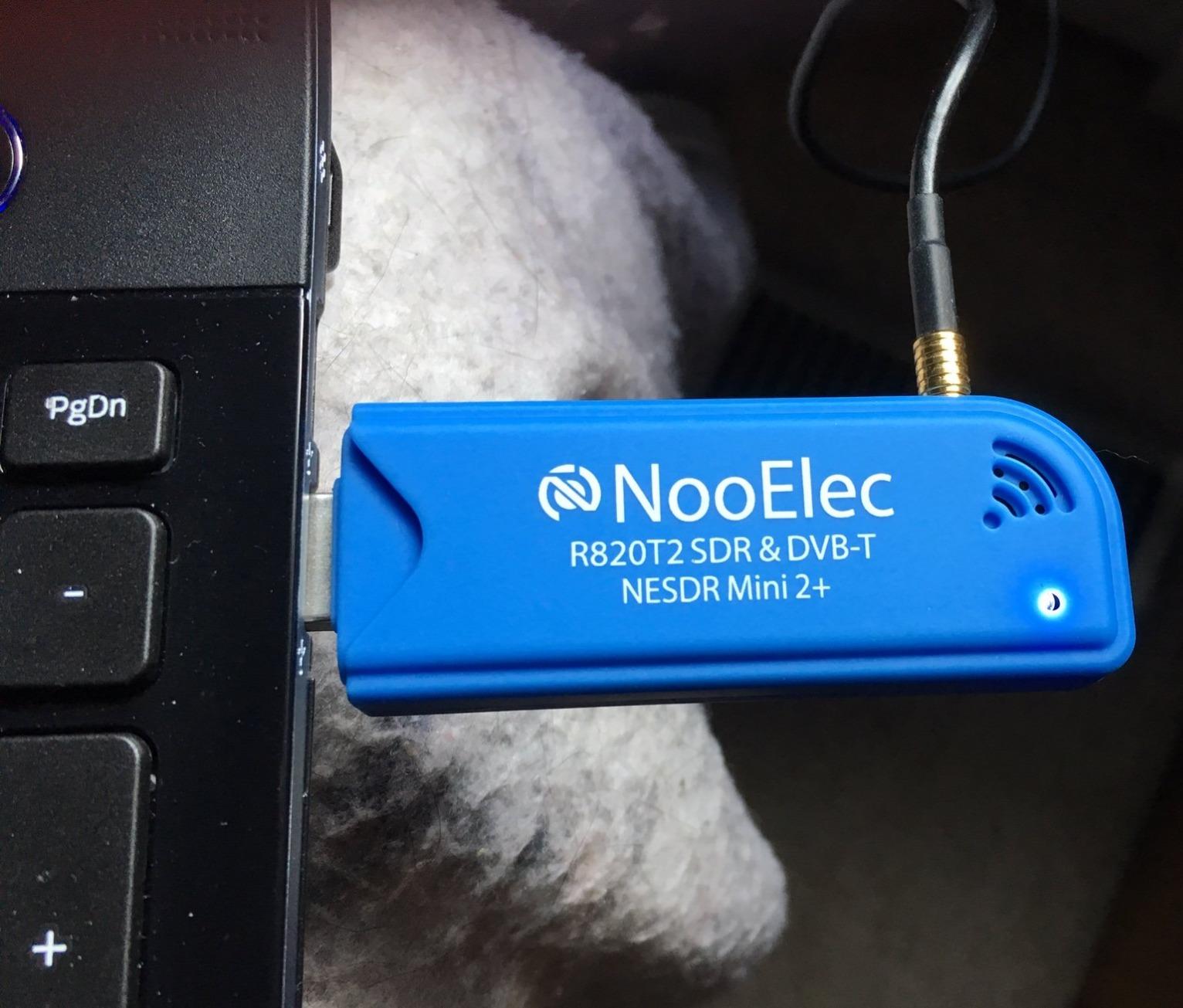 Nooelec NESDR Mini 2+ 0.5PPM TCXO RTL-SDR & ADS-B USB Receiver Set w/Antenna, Mount & Female SMA Adapter. RTL2832U & R820T2 Tuner. Low-Cost Software Defined Radio for Windows, Mac OS & Linux customer photo 1