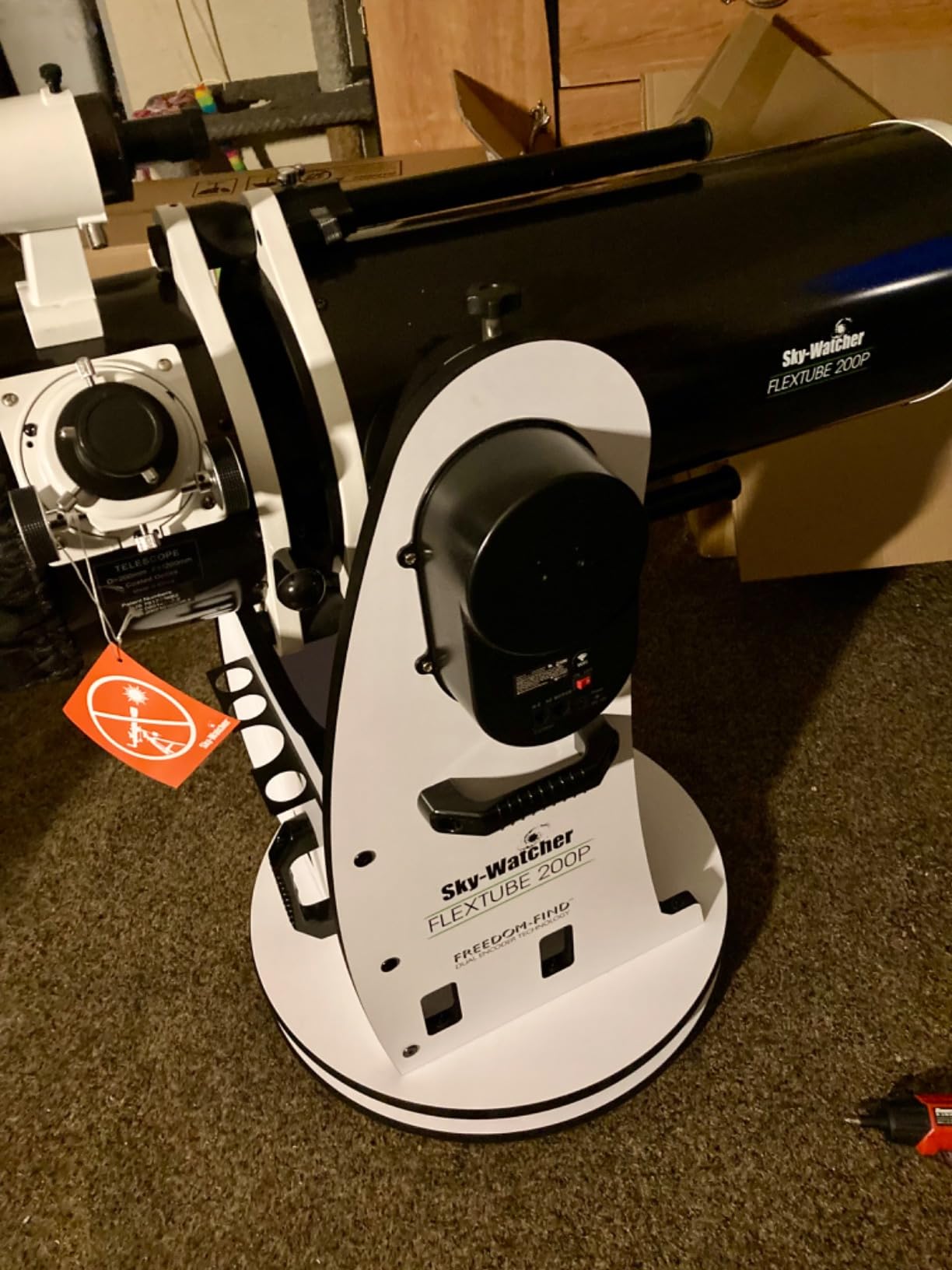 Sky-Watcher Flextube 250 SynScan Dobsonian 10-inch Collapsible Computerized GoTo Large Aperture Telescope (S11810) customer photo 1