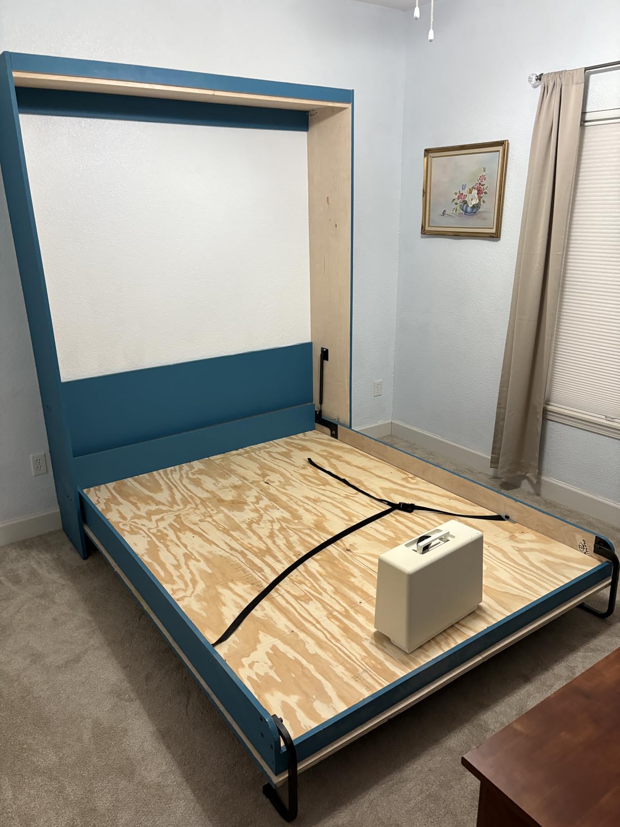 Queen Size Murphy Bed Hardware Kit - Vertical Wall Bed Frame | DIY Murphy Bed Kit with Gas Pistons + 3 Step-by-Step Guides | Made in North America customer photo 1