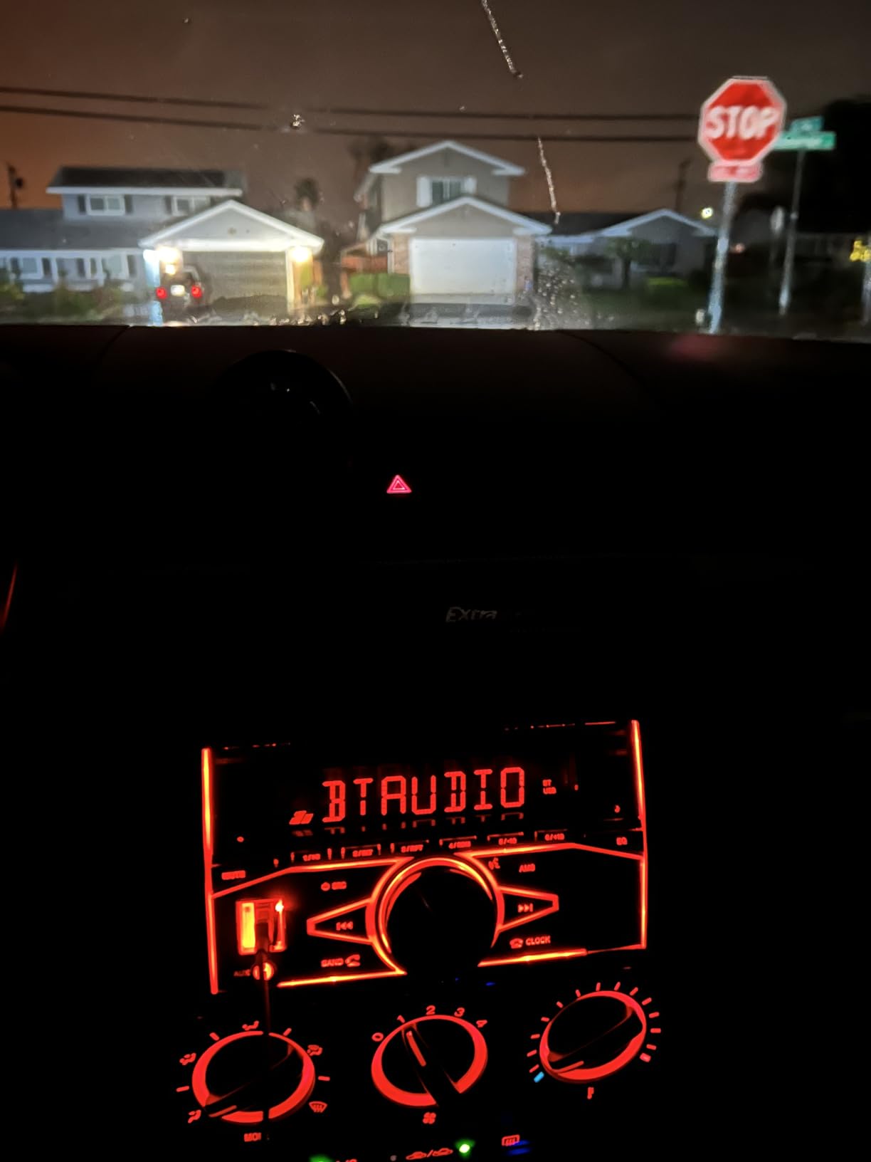 BOSS Audio Systems 820BRGB Double DIN Bluetooth Car Stereo, No DVD, USB customer photo 1