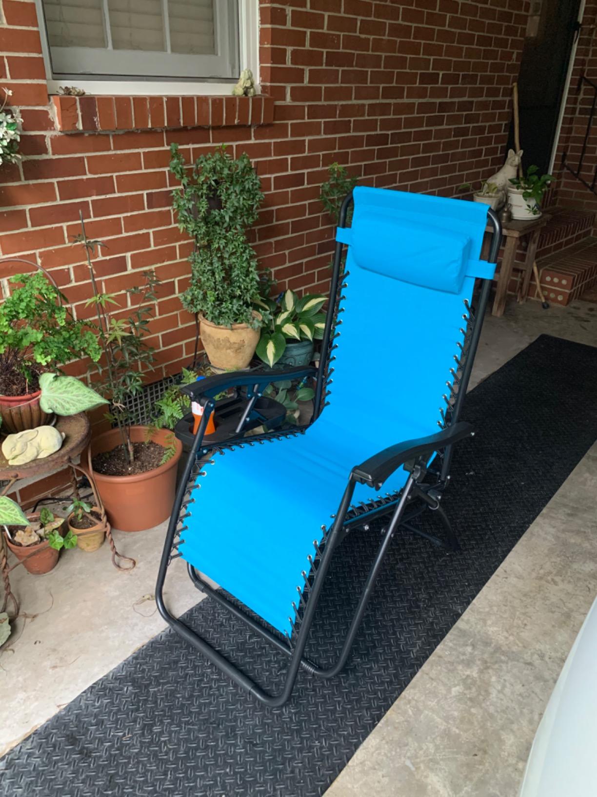 Goplus Zero Gravity Lounge Chairs, 160 Degree Adjustable Folding Recliner w/Pillow and Cup Holder, 350LBS Comfy Outdoor Lounge Chairs for Patio, Lawn, Yard & Camp (1, Green) customer photo 2