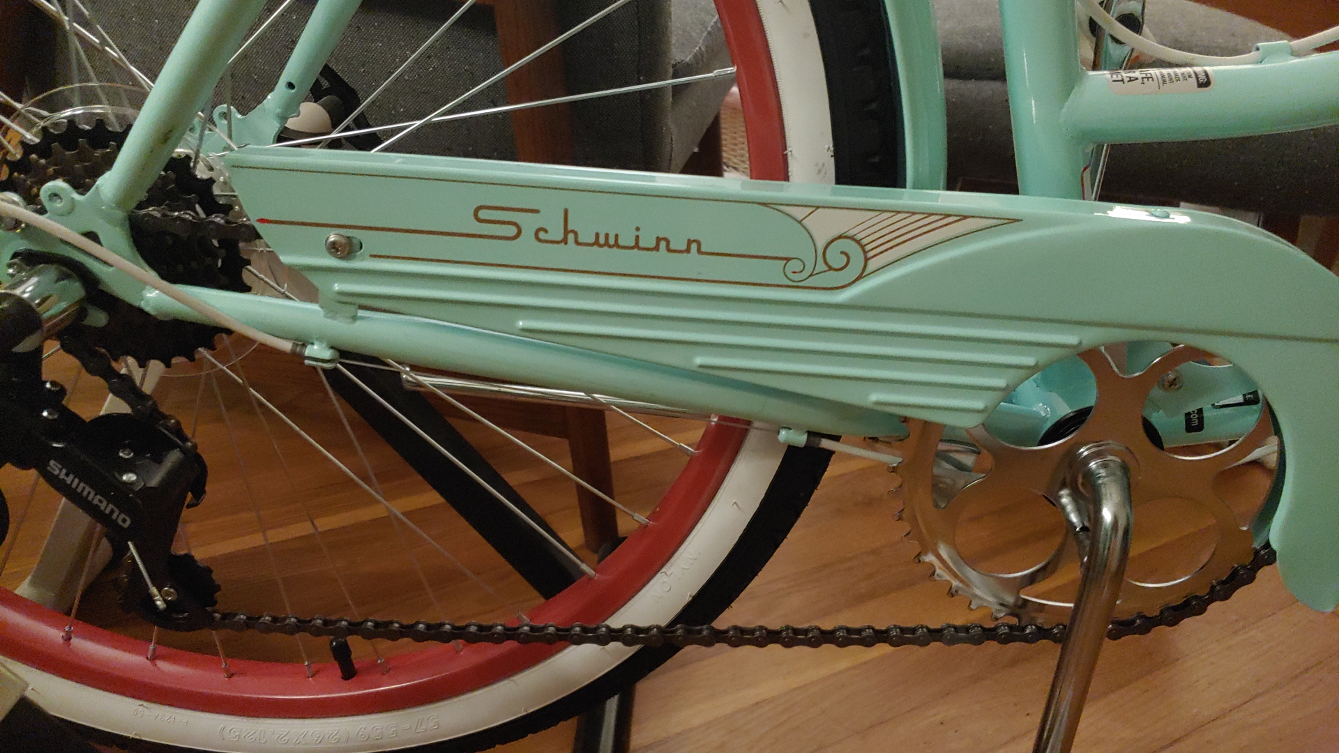 Schwinn Perla Cruiser Bike, 26 Inch Bike for Women and Men, 7-Speed Beach Cruiser Bicycle, Linear Pull Brakes, Comfortable Quilted Seat customer photo 2
