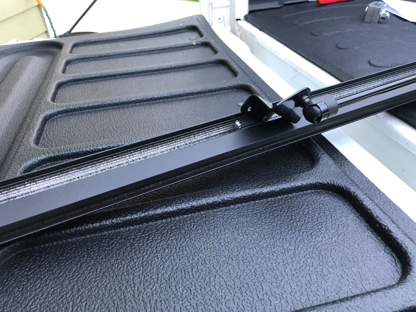 RealTruck BAK BAKFlip MX4 Hard Folding Truck Bed Tonneau Cover | 448307 | Fits 2004-2014 Ford F-150 6' 7