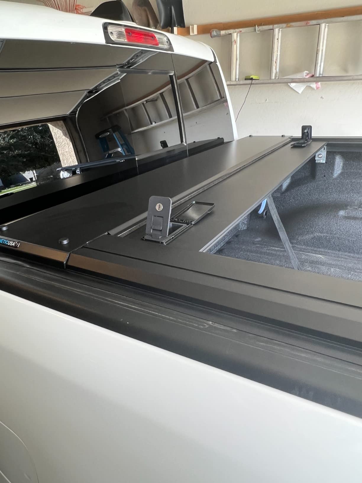 Syneticusa MR Retractable Tonneau Cover fit 2000-2026 Ram 1500 2500 3500 | 6'4