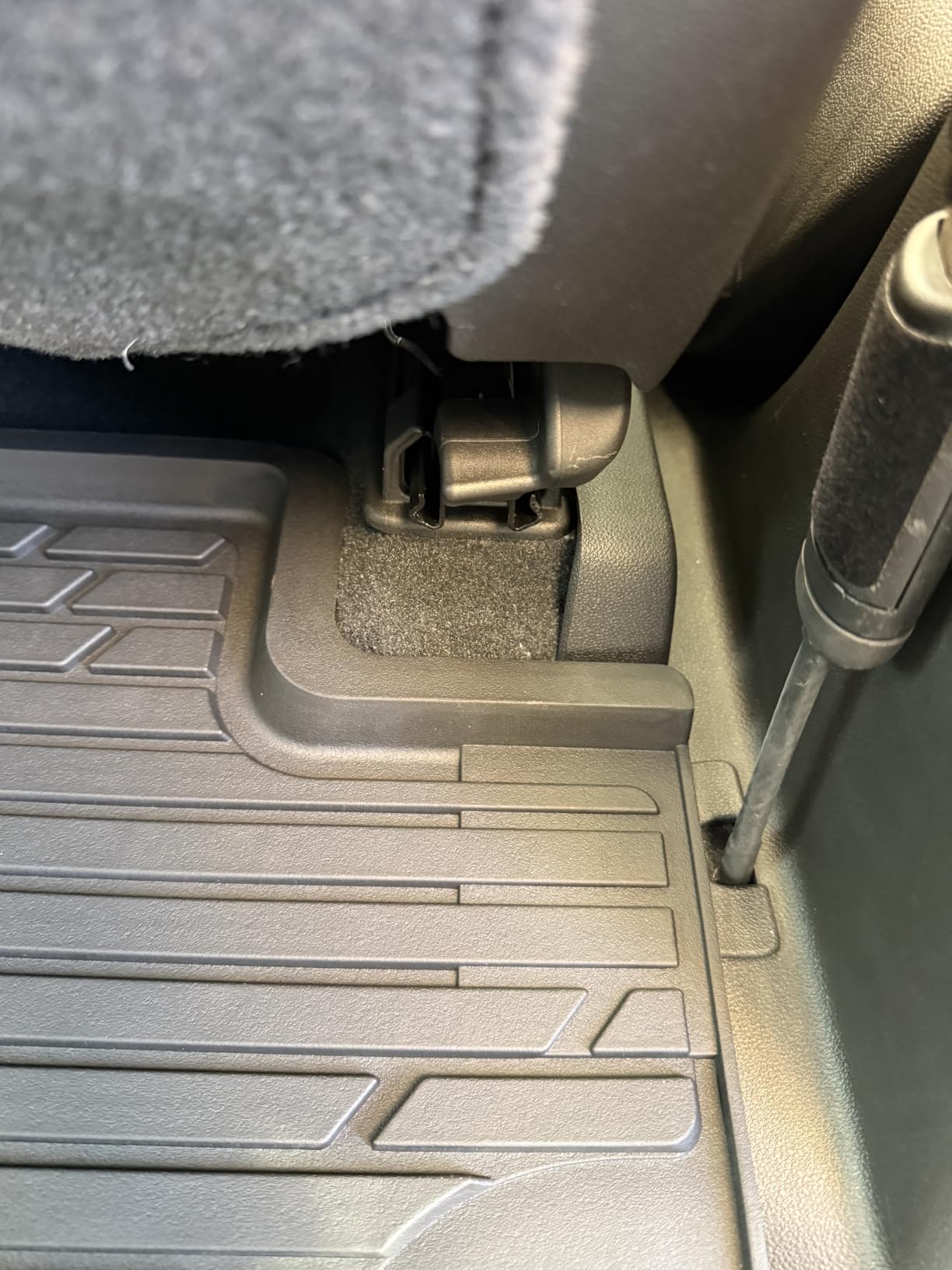 3W Floor Mats Fit for 2019-2024 2025 Chevy Silverado/GMC Sierra 1500 & 2020-2024 2025 Chevrolet Silverado/GMC Sierra 2500 HD/3500HD Crew Cab TPE All Weather Custom Fit, with Factory Carpeted Storage customer photo 1