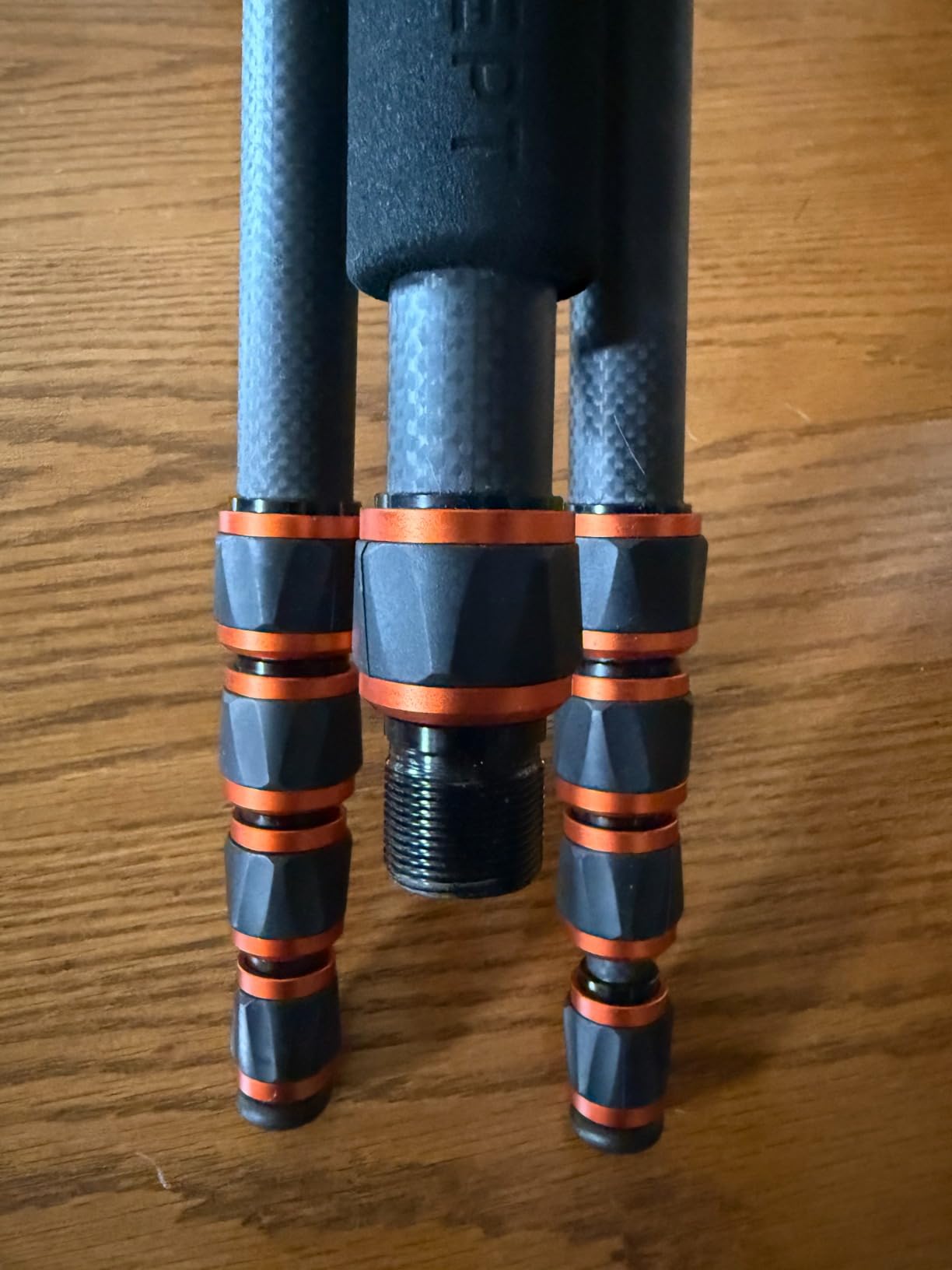K&F Concept 60 inch Carbon Fiber Camera Tripod, Super Lightweight Compact Travel Tripod with 360 Degree Ball Head, Quick Release Plate, Detachable Monopod 8KG Load Capacity (C225C0+BA225) customer photo 1