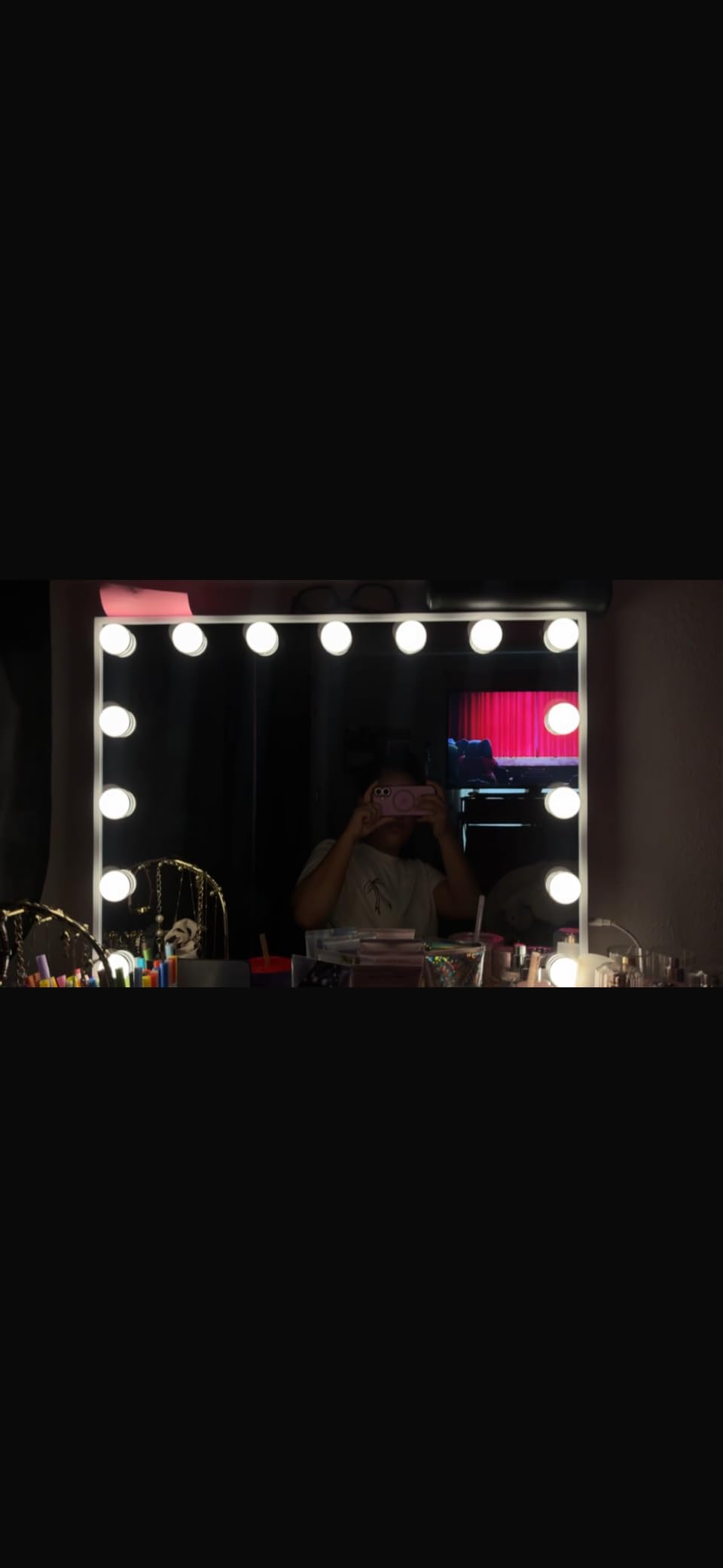 Hansong Vanity Mirror with Lights and Bluetooth Speaker 22.8''x18.4'' Lighted Makeup Mirror with 15 LED Bulbs Hollywood Vanity Mirror with 3 Lighting Modes USB Charging and 10x Magnification customer photo 1