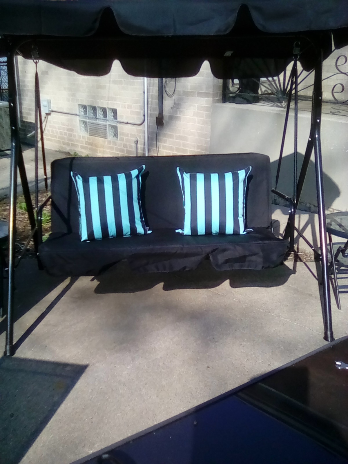 Esright 3-Seat Outdoor Porch Swing Chair with Adjustable Canopy, Black, Outdoor Swing for Adults, Removable Cushion, Durable Steel Frame Bench Swing for Backyard Garden Poolside customer photo 2