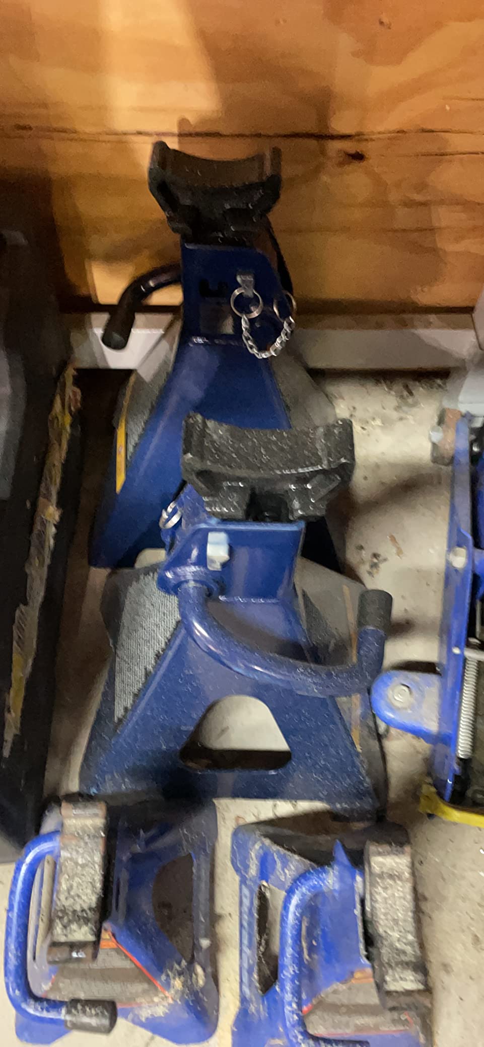 TCE 6 Ton (12,000 LBs) Capacity Double Locking Steel Jack Stands, 2 Pack, Blue, AT46002AU customer photo 2