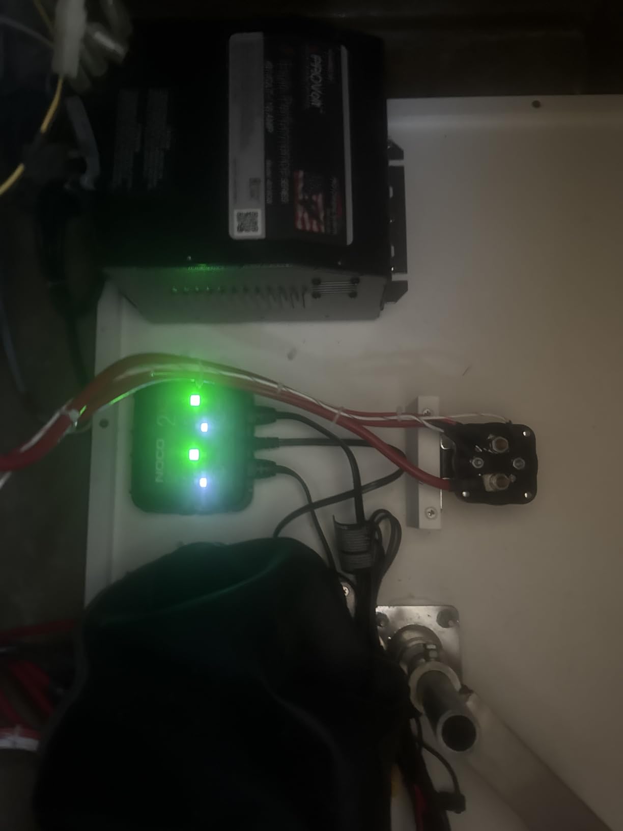 NOCO GENIUS2X2: 4A 2-Bank Smart Battery Charger (2A/Bank) - 6V/12V Automatic Maintainer, Trickle Charger & Desulfator - for Lead-Acid & Lithium customer photo 1