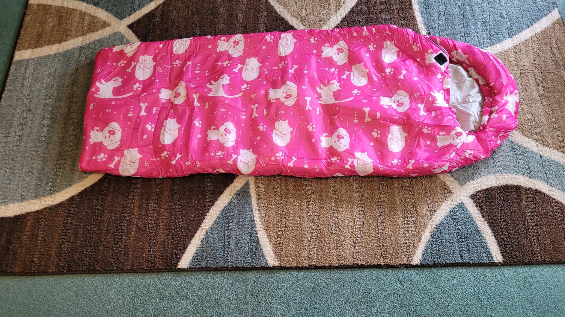 KidzAdventure Mummy Style 32 - 59F Kids Sleeping Bag with Pillow Sleeve, 4 Season, Lightweight and Backpacking Style, Ideal for Camping, Sleepover, Boys, Girls, and Youth customer photo 1