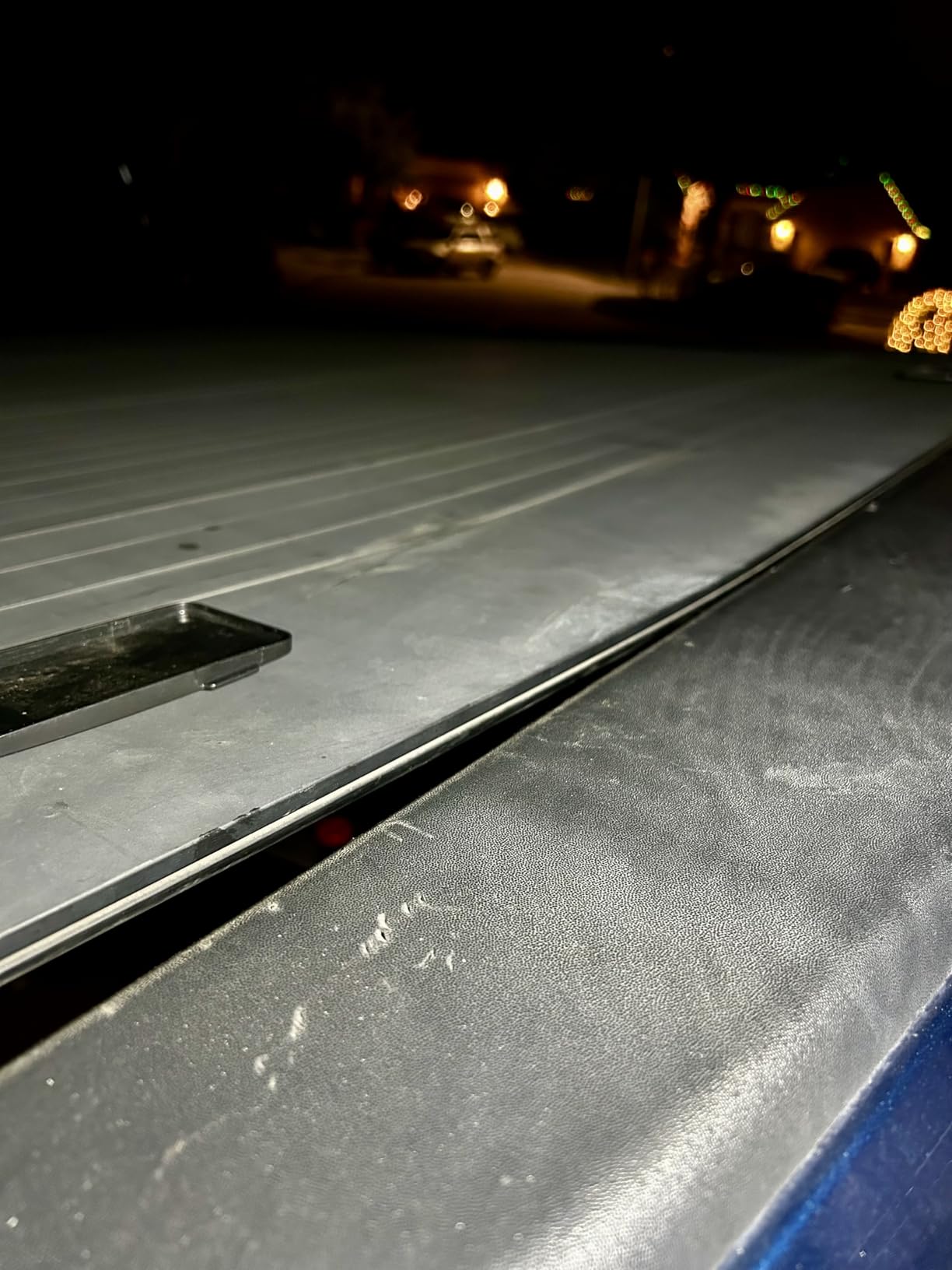 Syneticusa MB Retractable Tonneau Cover fit 2009-2026 Ram 1500 5.7ft Bed | Hard Tonneau Truck Bed Cover, 6063-T5 Aluminum, Double Lock, Waterproof, Low Profile, 600lb Capacity, 3-Year Warranty customer photo 1