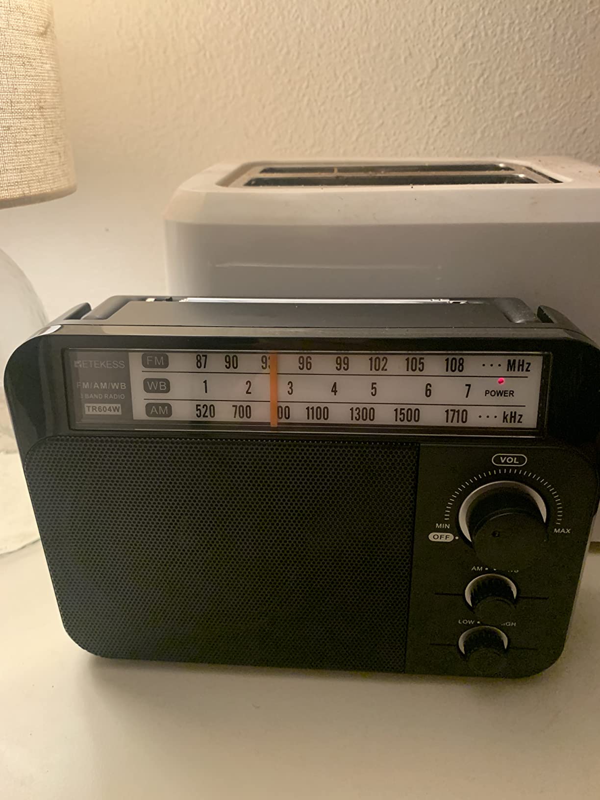 TR604W AM FM NOAA Radio, Portable Emergency Weather Radios with Best Reception, AC or D Battery Powered, with Clear Dial and Large Knob, Suit for Home (Black) customer photo 1