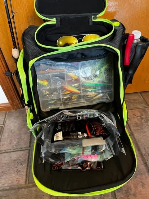 KastKing Bait Boss Fishing Tackle Backpack with Rod Holders, 4 Tackle Boxes & Rain Cover customer photo 2