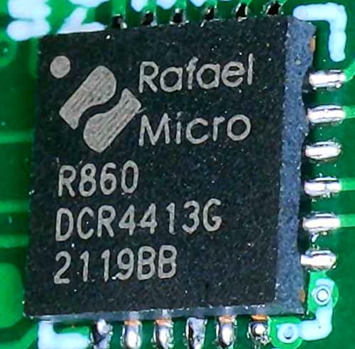 ADSBexchange.com Orange R860 RTL2832U, 0.5 PPM TCXO SDR w/Amp customer photo 2