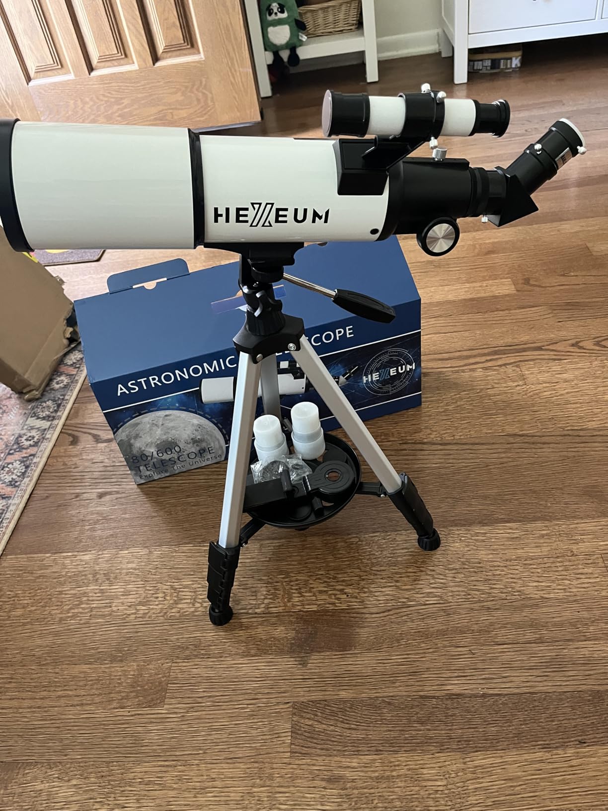 Koolpte 80mm 600mm Telescope for Adults & Beginners, AZ Mount Stargazing - Fully Multi-Coated High-Transmission Optics, Phone Adapter, Remote and Bag customer photo 2