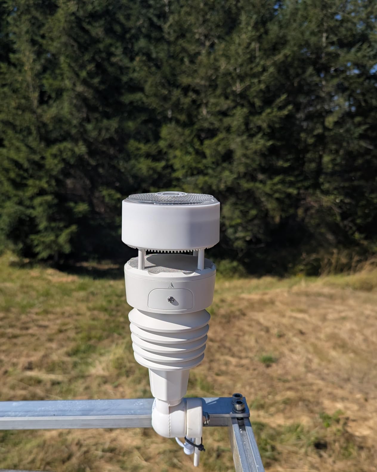 ECOWITT Wittboy Weather Station GW2001, Includes GW2000 Wi-Fi IoT Hub and WS90 7-in-1 Outdoor Solar Powered Weather Sensor, Supports WU/WeatherCloud/Wow/Ecowitt Servers customer photo 1