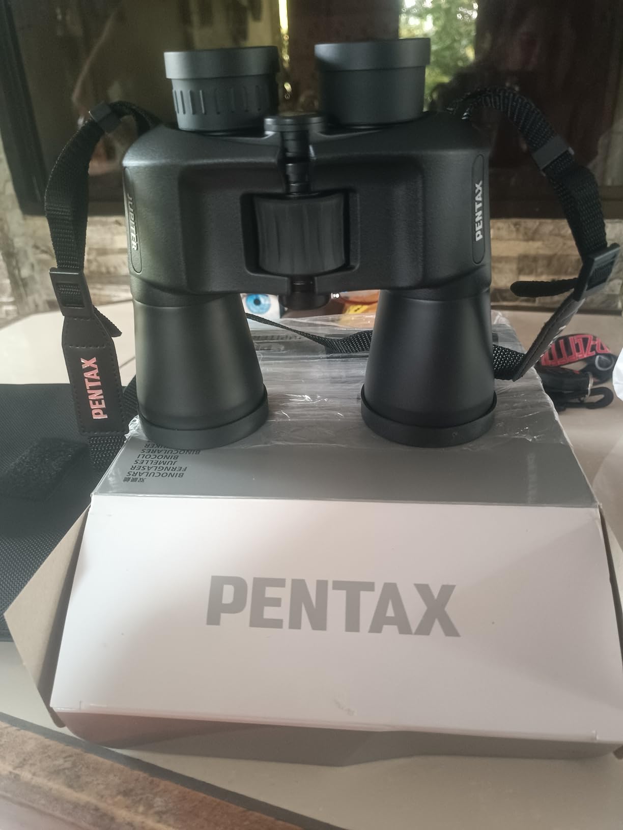 Pentax Jupiter 12x50 Easy Viewing Large Aperture Porro Prism Binocular, Black customer photo 1