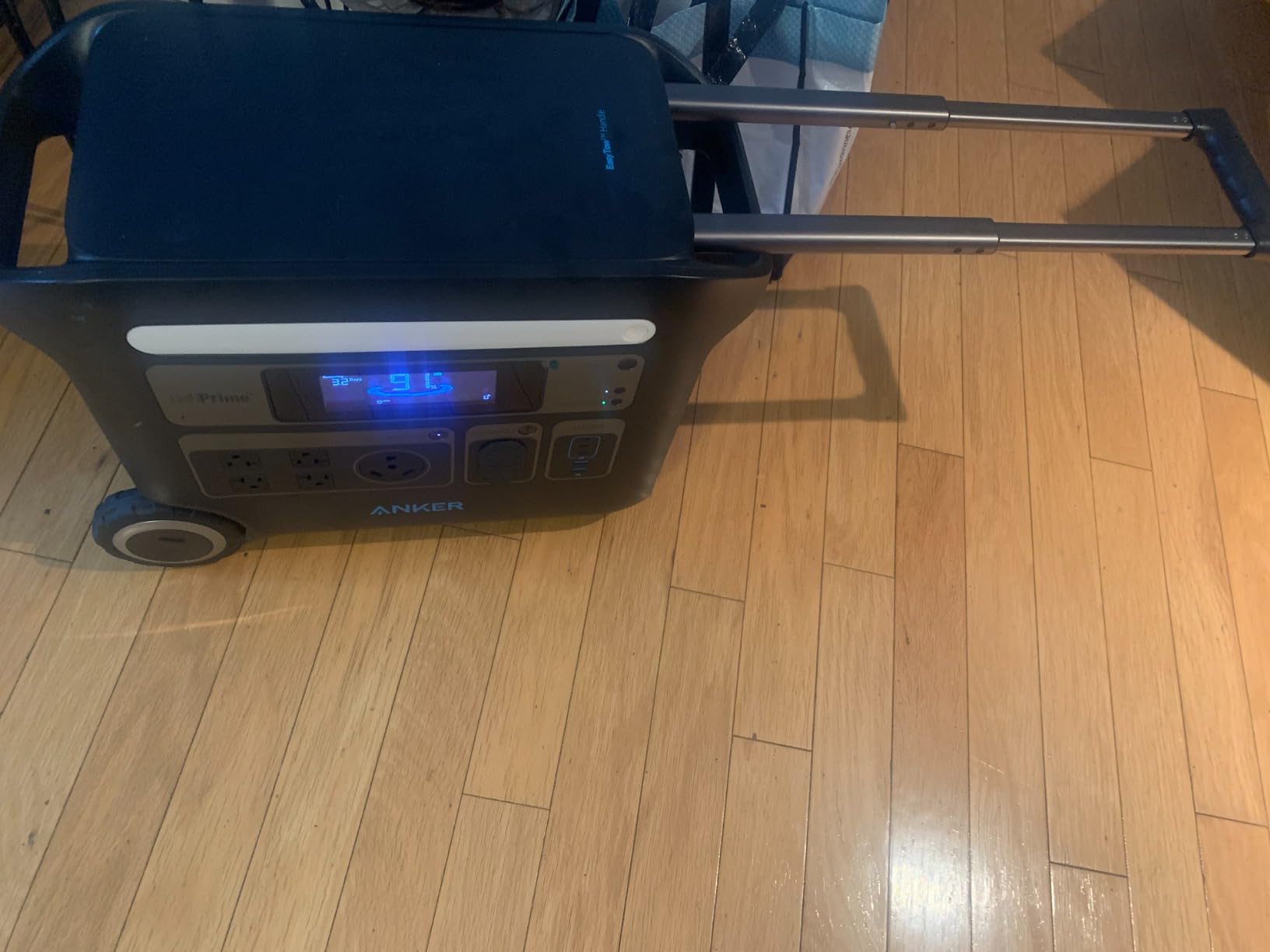 Anker SOLIX F2000 Portable Power Station, PowerHouse 767, 2400W Solar Generator, GaNPrime Battery Generators for Home Use, LiFePO4 Power Station for Outdoor Camping, and RVs (Solar Panel Optional) customer photo 1