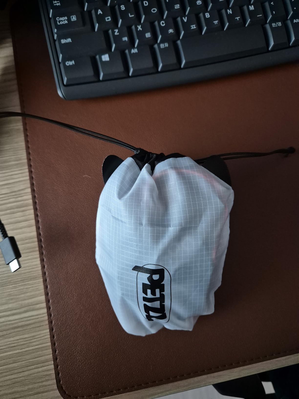 PETZL NAO RL Rechargeable Headlamp - 1500 Lumens (Reactive Lighting) customer photo 1