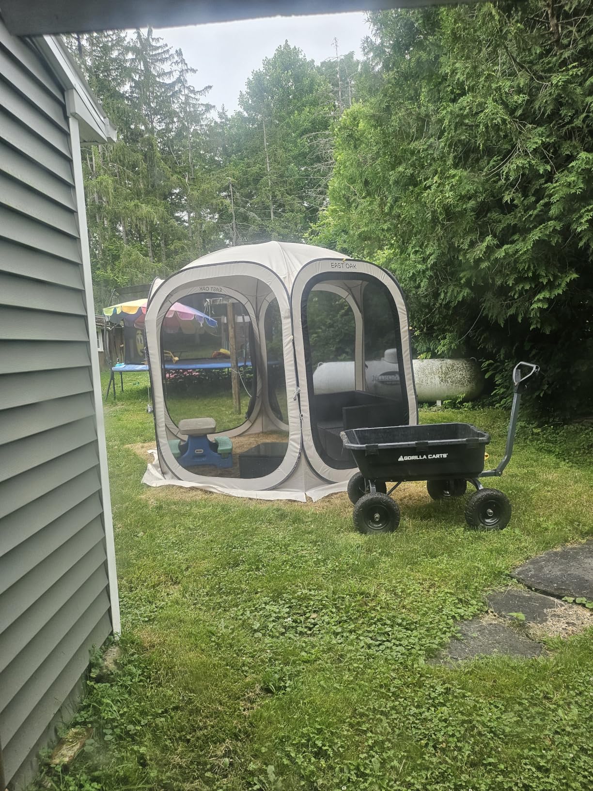 East Oak Pop up Screen Tent with Mosquito Netting, Portable Screen House Canopy Shelter, 10 x 10 FT Instant Screen Gazebo & UPF 50+ UV Protection for Patio, Backyard, Deck & Outdoor Activities, Beige customer photo 1