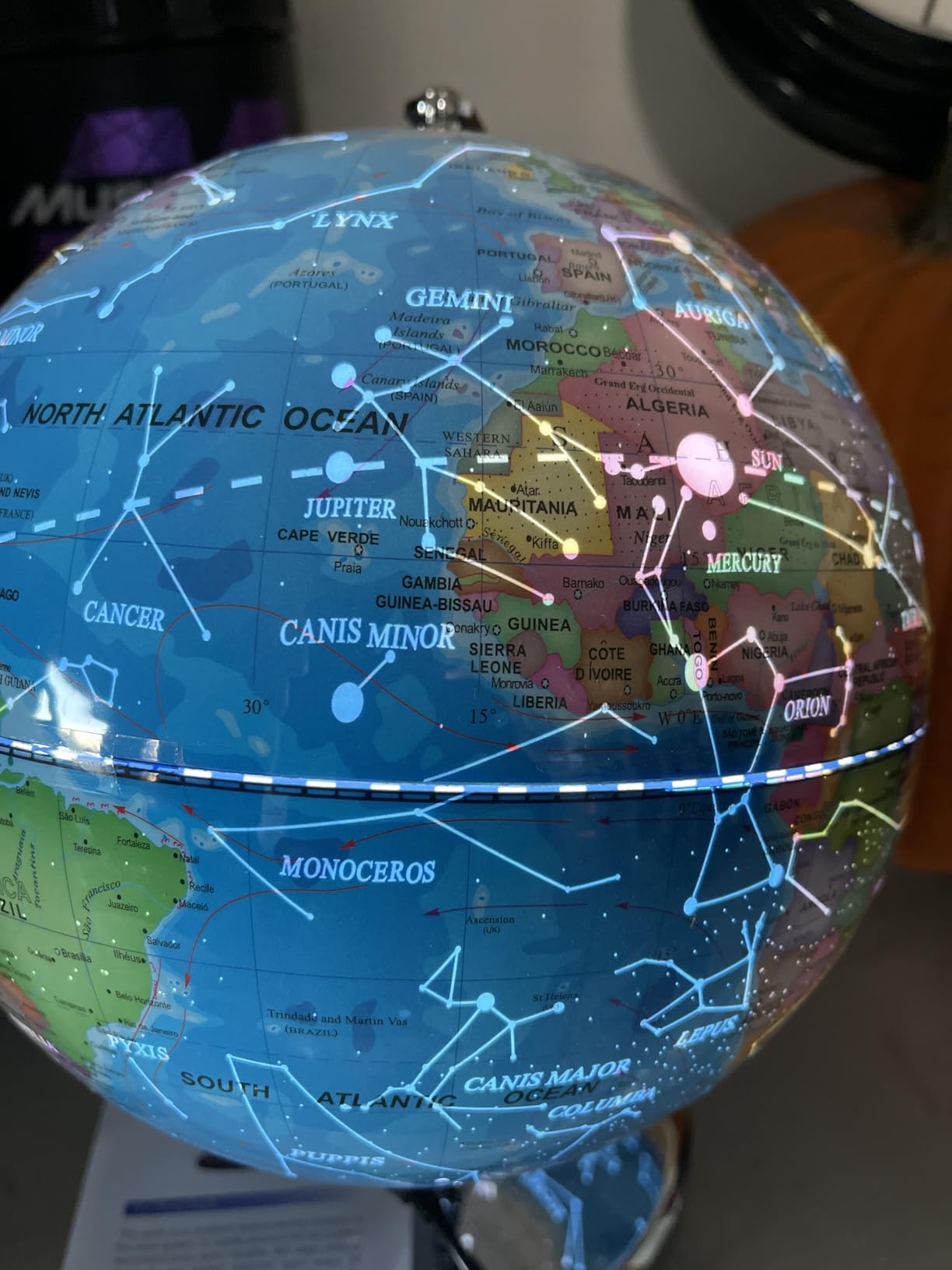 Waldauge Illuminated World Globe with Stand, 9
