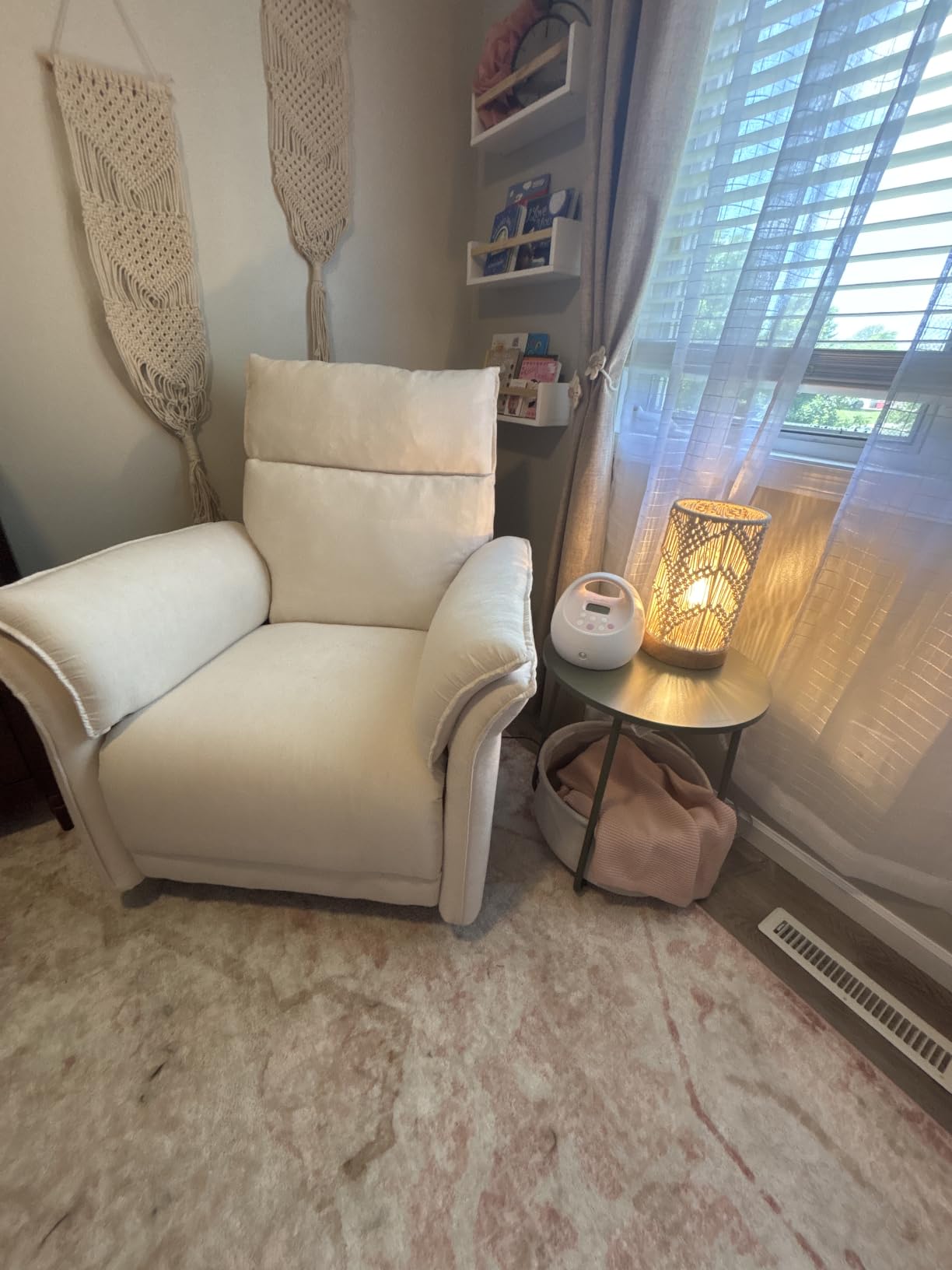VASAGLE LILEA Collection - Small Round Side End Table, Modern Nightstand with Fabric Basket, Matte White and Camel Brown ULET223W10 customer photo 2