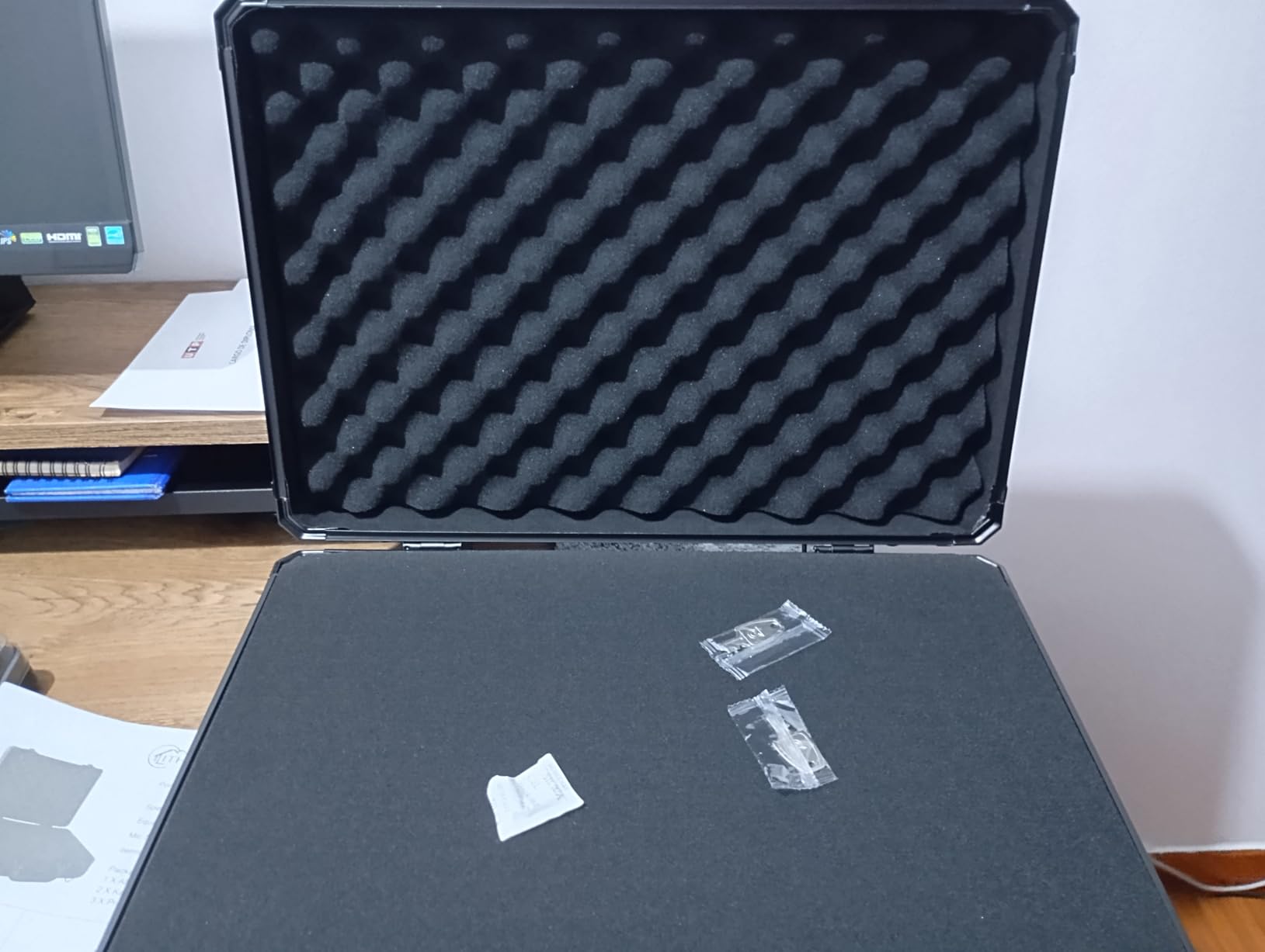 14 Inch Hard Shell Carrying Case Ideal for Wireless Mic System Storage & Camera Gear Transportation, Aluminum Alloy Sturdy Build, Customizable Pre-Diced Foam, Black customer photo 1