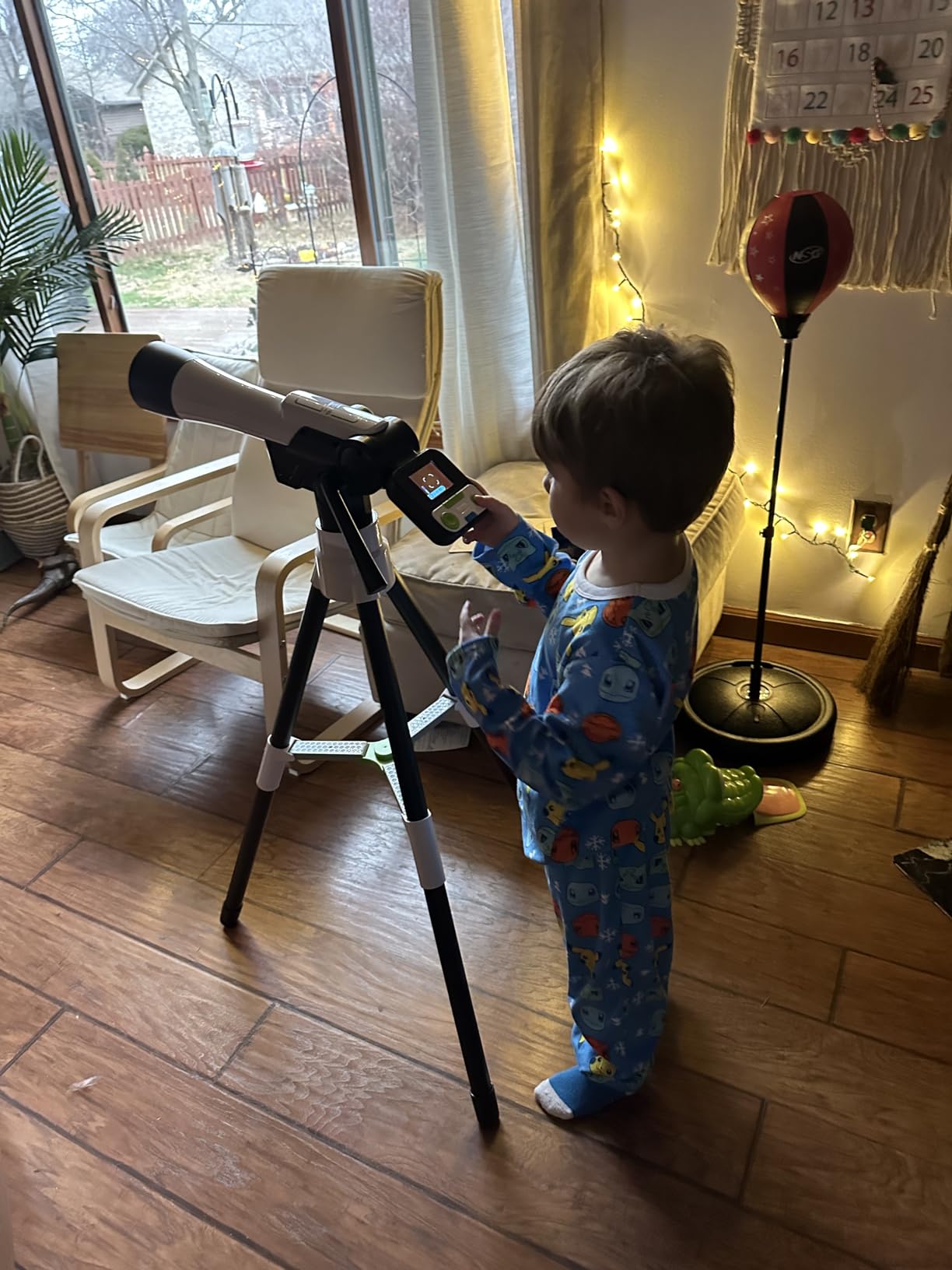 LeapFrog Magic Adventures Telescope customer photo 1