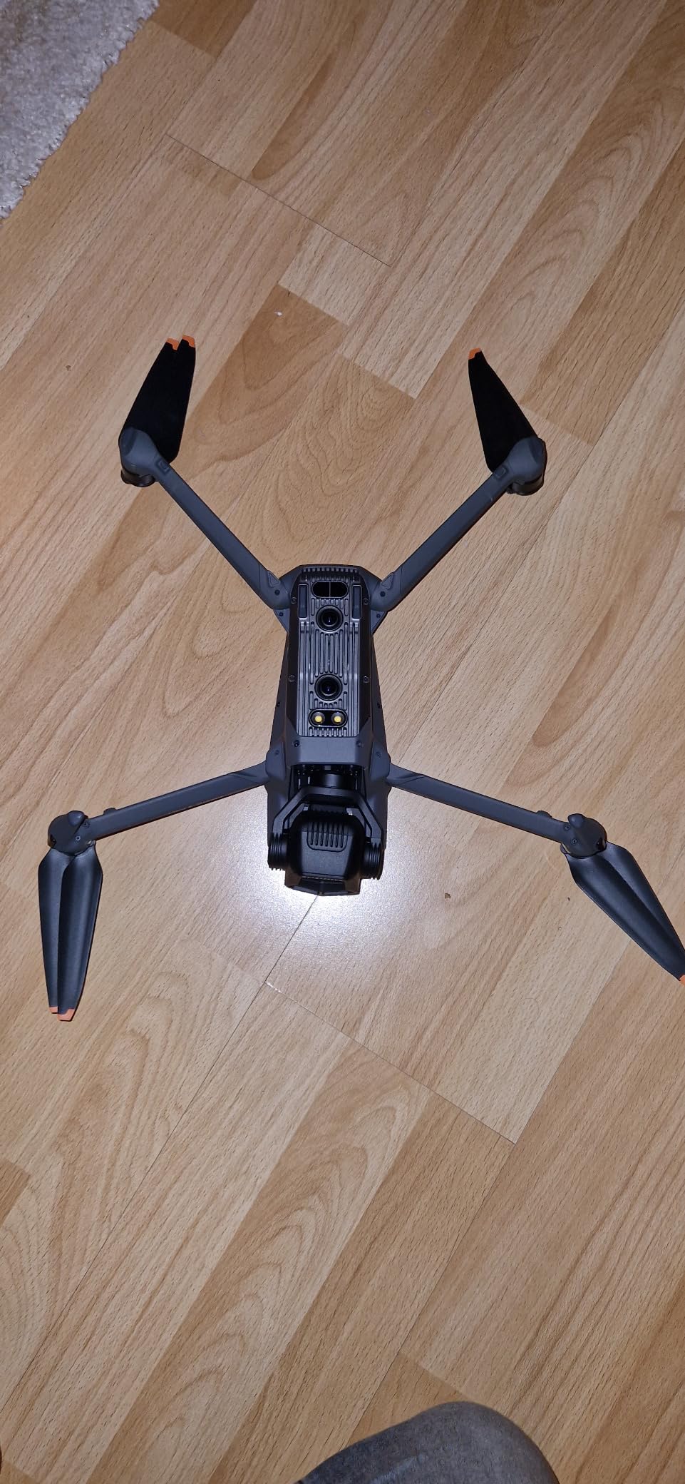 DJI Mavic 3 Pro Fly More Combo with DJI RC, Flagship Triple-Camera Drone with 4/3 CMOS Hasselblad Camera, 15km Video Transmission, 3 Batteries, Charging Hub, FAA Remote ID Compliant customer photo 2