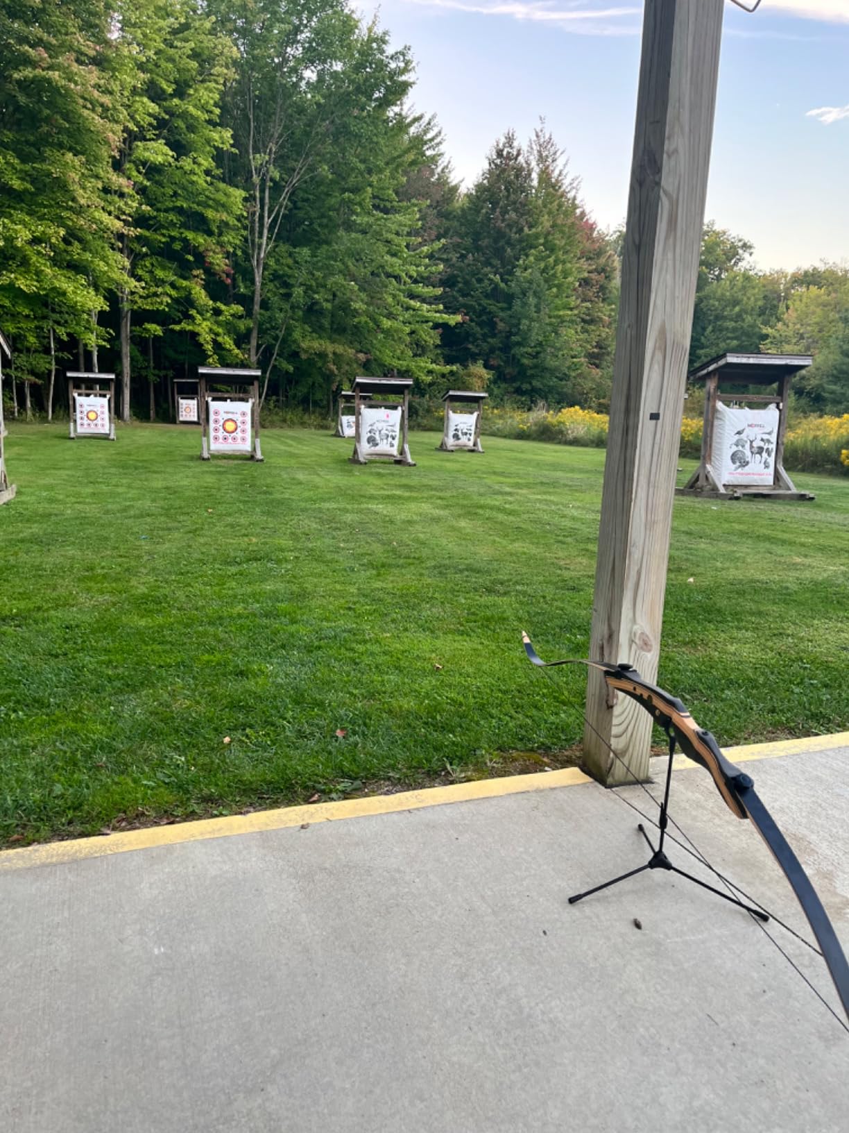 Sanlida Noble Standard Target Archery Beginner Recurve Bow and Arrows Kit for Adult and Youth, 48/54/62/66/68/70 Inch Wooden Takedown Recurve Bow Package for Training, Practice & Competition - RH Only customer photo 1