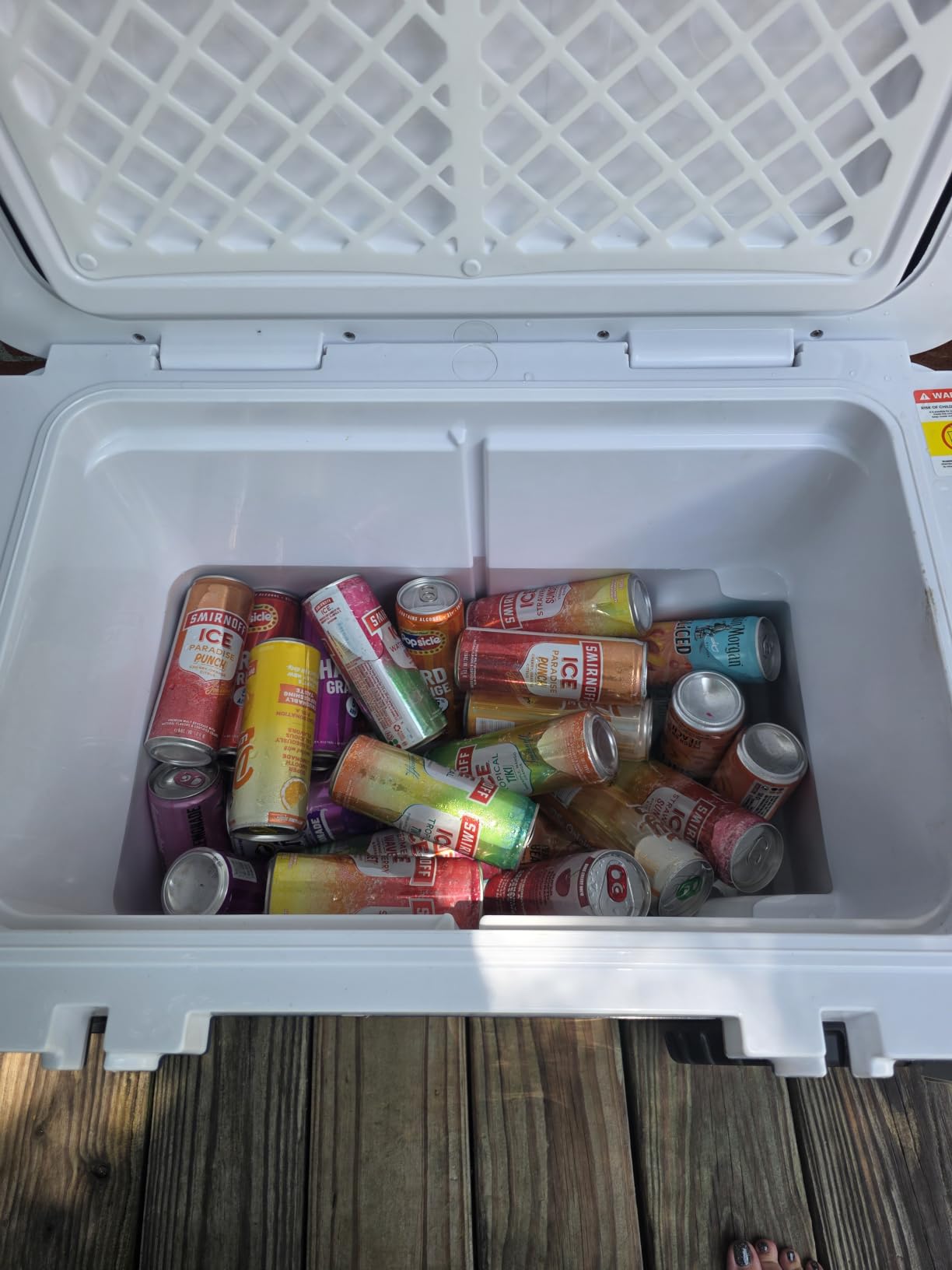 RTIC 52 Quart Ultra-Light Wheeled Hard Cooler Insulated Portable Ice Chest Box for Beach, Drink, Beverage, Camping, Picnic, Fishing, Boat, Barbecue, 30% Lighter Than Rotomolded Coolers customer photo 1