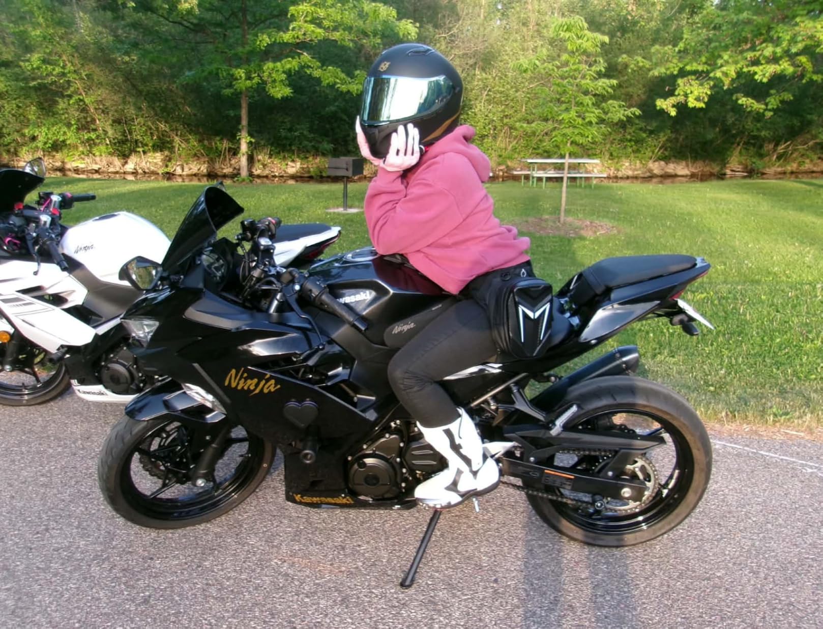 HAX Obsidian Full Face Dual Visor Adult Motorcycle Helmet with Pinlock Ready DOT Approved customer photo 1