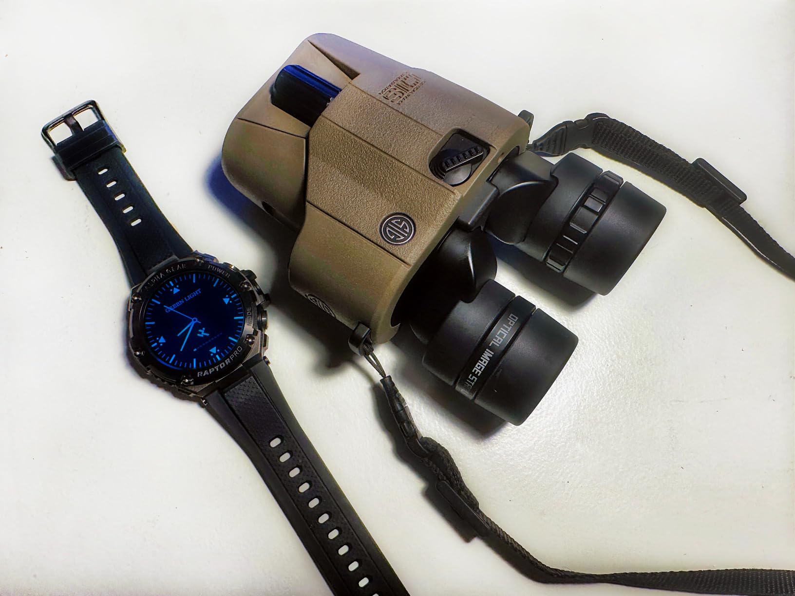 SIG SAUER Zulu6 FDE HDX OIS 20X42mm Waterproof Fog-Proof Roof Prism Binocular with Image Stabilization customer photo 2