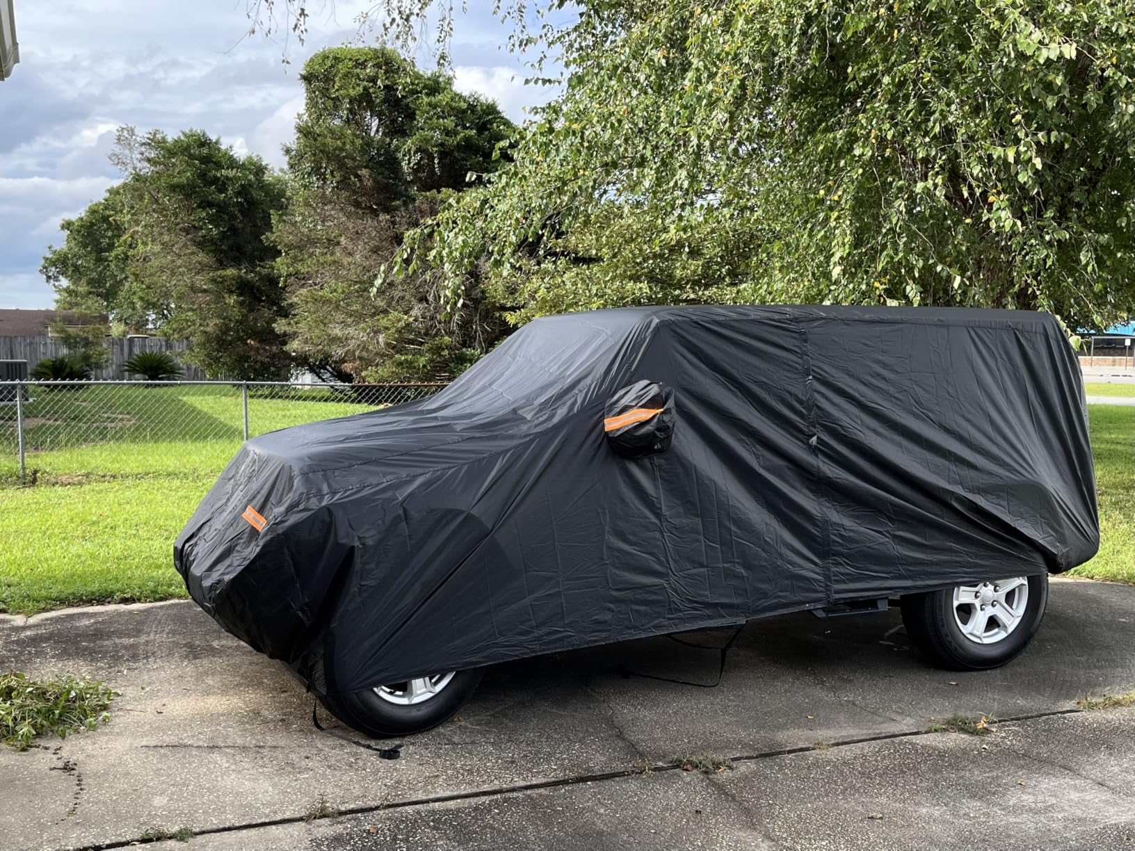 Waterproof Car Cover Fit for Honda CRV 1997-2026, for Toyota RAV4 2006-2026 | Waterproof All Weather Full Exterior Cover Rain Sun Snow Protector with Door Zipper customer photo 1