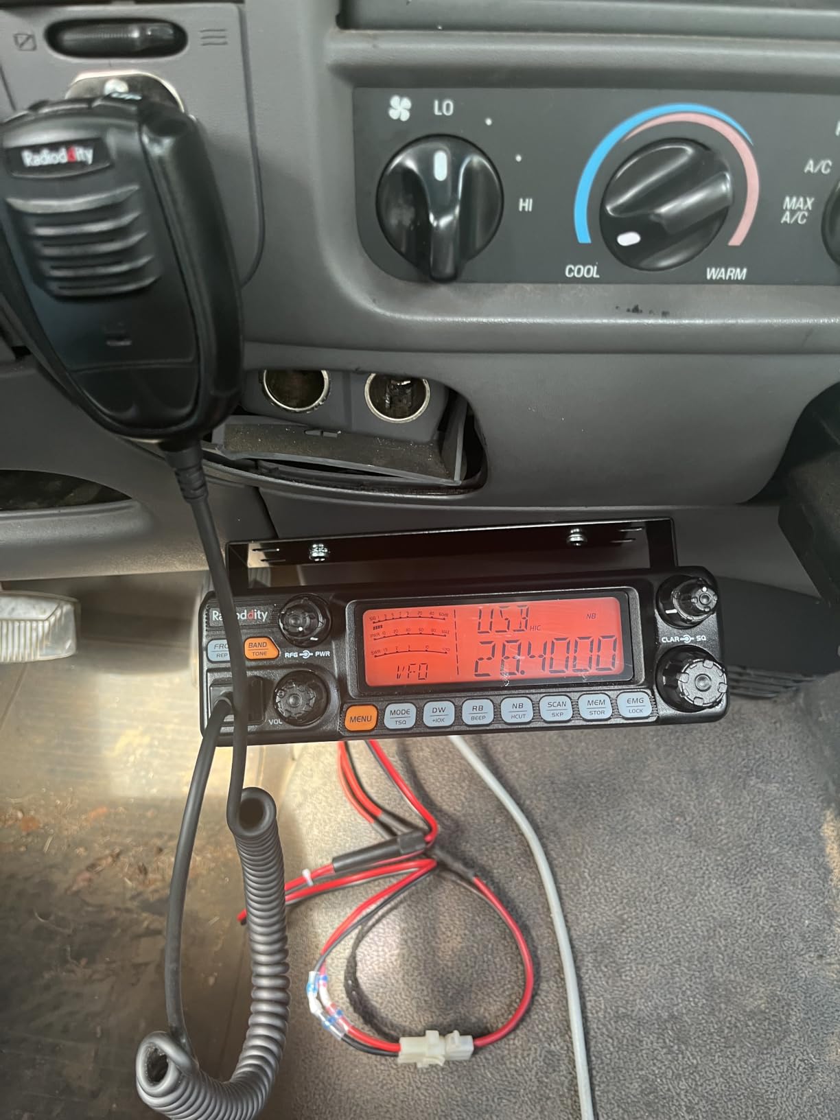 Radioddity QT60 Pro 10 Meter Radio SSB, AM, FM, PA, 60W High Power Amateur Ham Mobile Transceiver, Large LCD Display, RX & TX Noise Reduction, NOAA with Alert, with CTCSS/DCS, ASQ customer photo 1