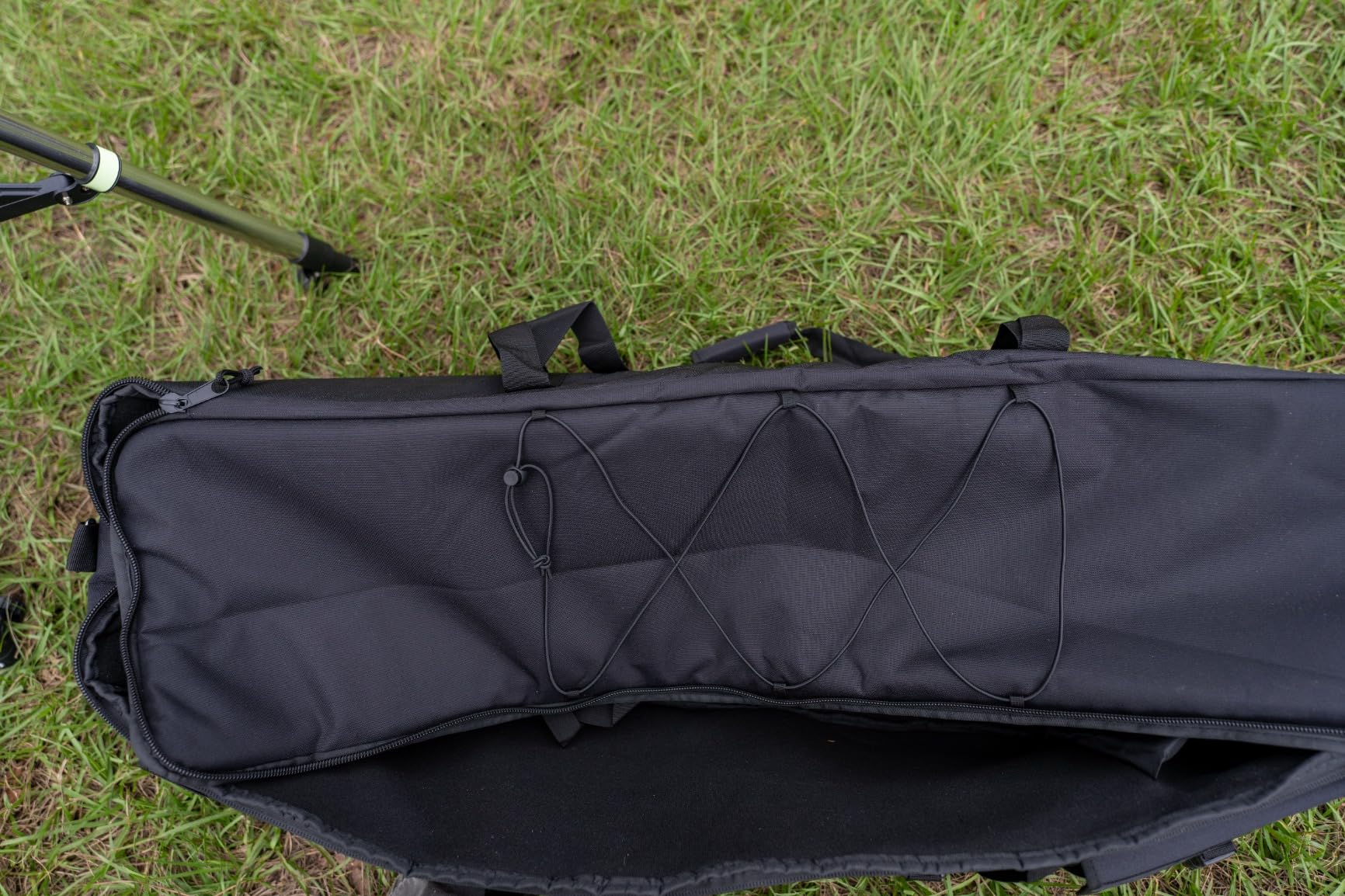 HODRANT Large Telescope Carrying Case, Soft Pad Telescope Travel Bag Compatible with Celestron Telescope, 40 inch Telescope Storage Bag with Fixed Buckles for Optical Tube & Tripod, Attached Small Bag customer photo 2