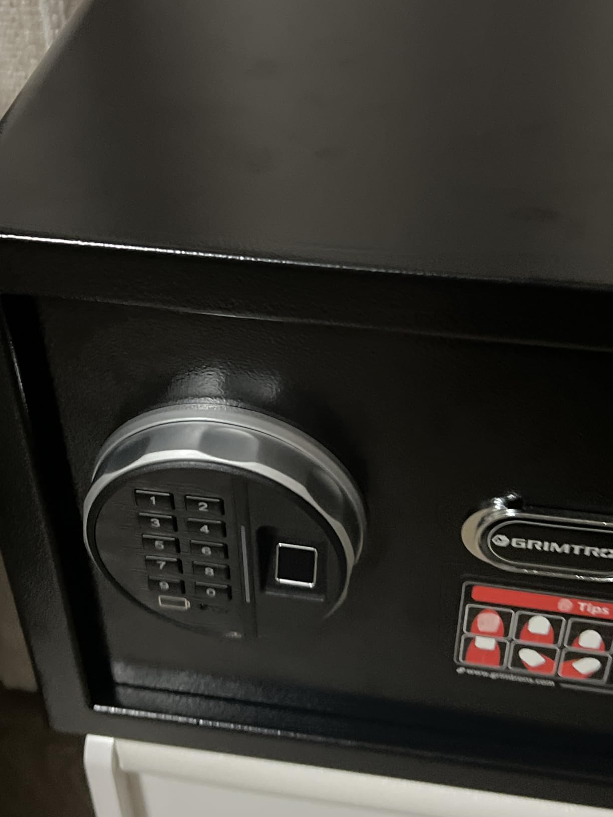Grimtron 20LB Smart Biometric Safe with Fingerprint Lock, Silent Mode, Backlit Keypad and LED Light, Small Caja Fuerte(9.84