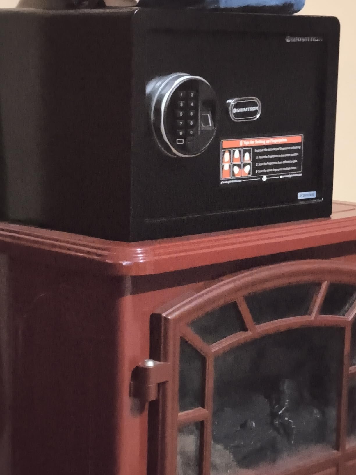 Grimtron 20LB Smart Biometric Safe with Fingerprint Lock, Silent Mode, Backlit Keypad and LED Light, Small Caja Fuerte(9.84