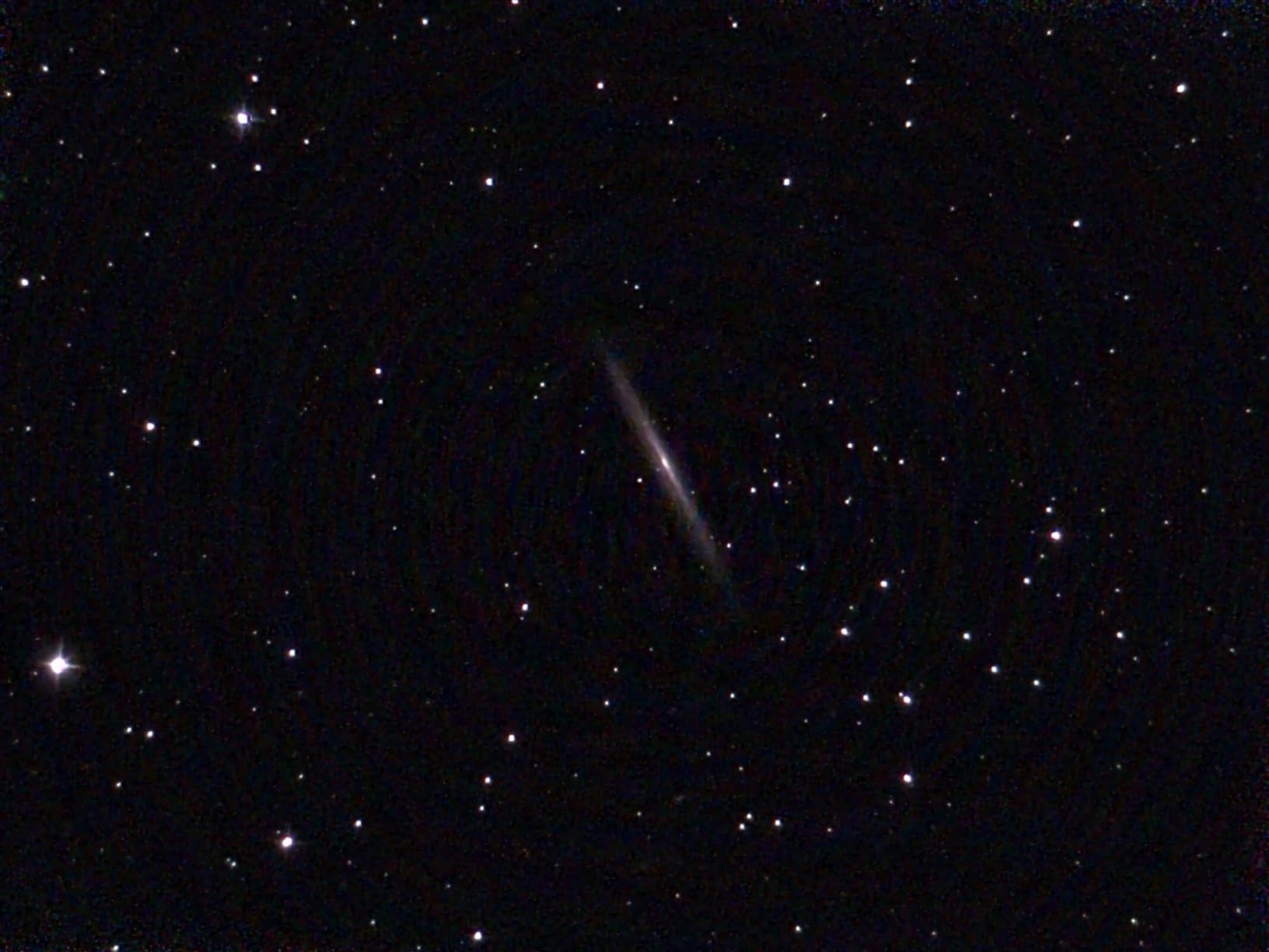 Odyssey - UNISTELLAR Smart Telescope (no Eyepiece), 85mm f/3.9 (320mm) Digital & Computerized, App-Controlled Motorized Alt-Az, Enhanced Vision, RAW/FITS Export, 64GB, Tripod, 5h Battery (Black) customer photo 2