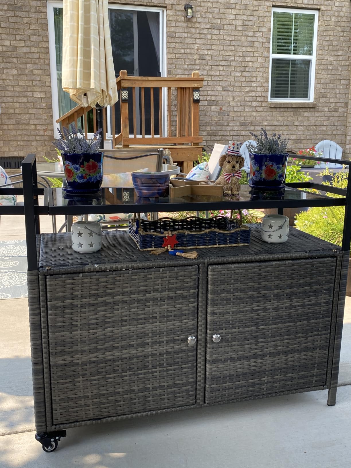 Outsunny PE Rattan Outdoor Storage Cabinet, Wicker Outdoor Bar Table Kitchen Island with Wheels & 2-Tier Shelf, Patio Serving Cart with Glass Top, Handles, Towel Racks for Poolside, Mixed Gray customer photo 1